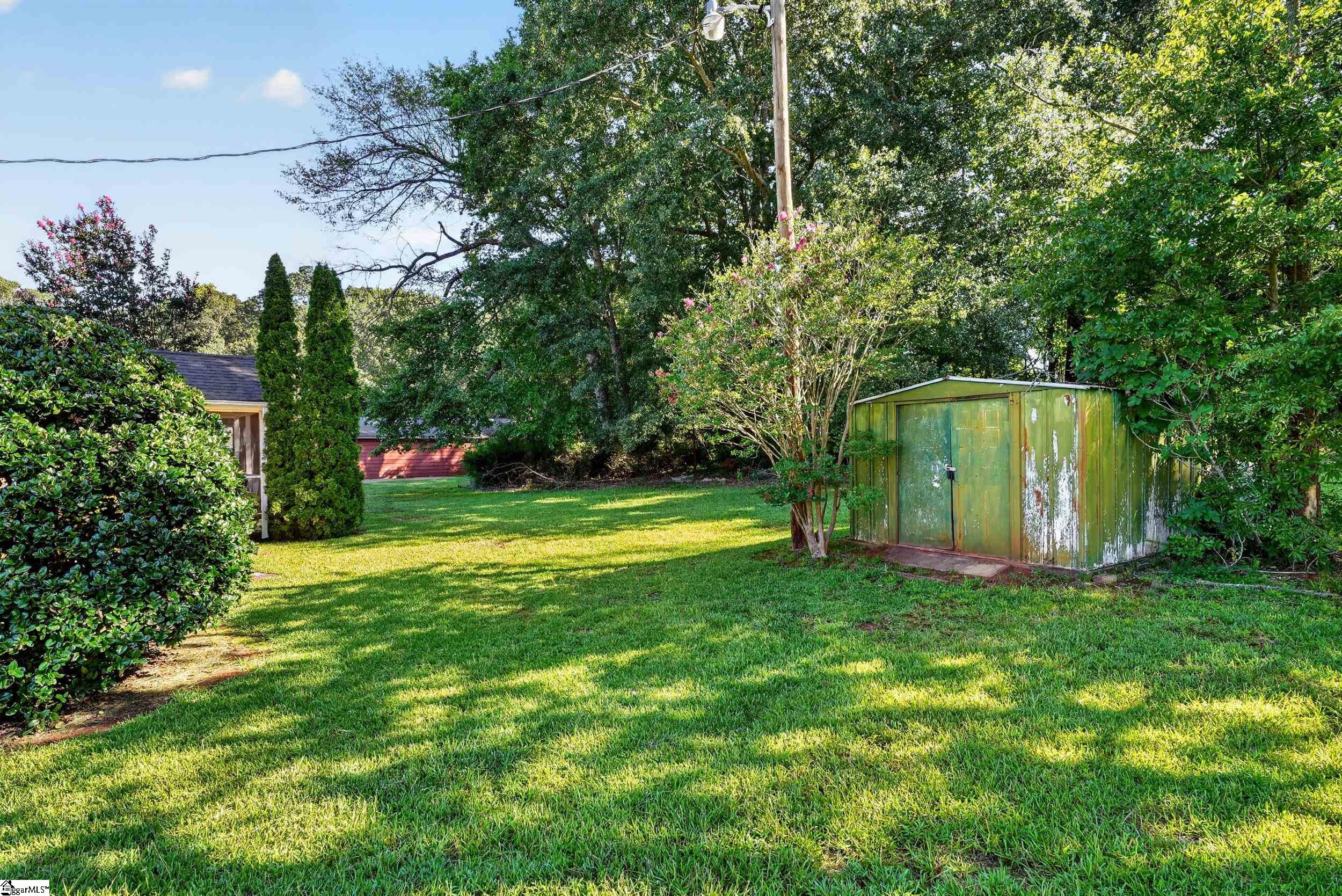 136 James Avenue Property Photo 9