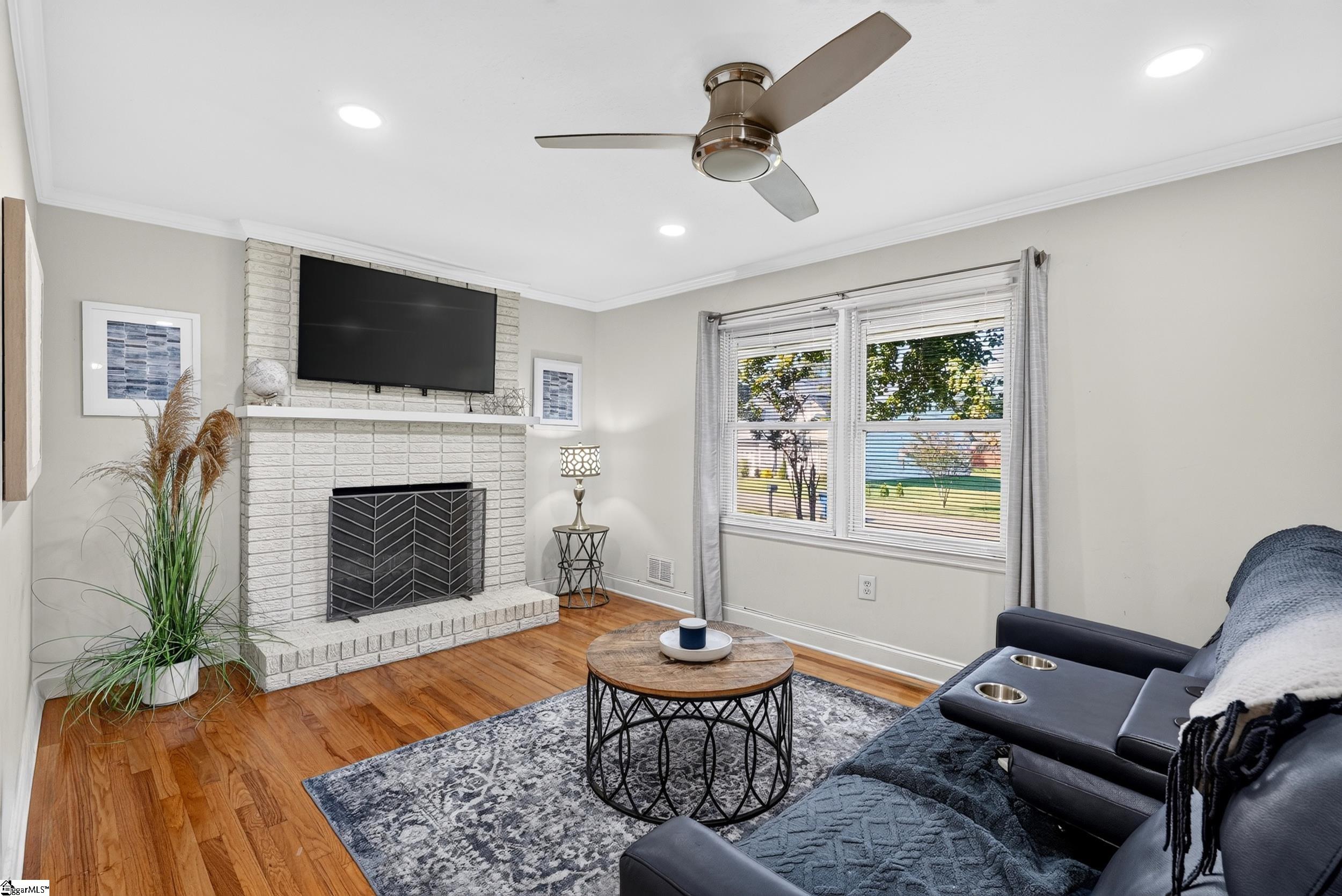 136 James Avenue Property Photo 15