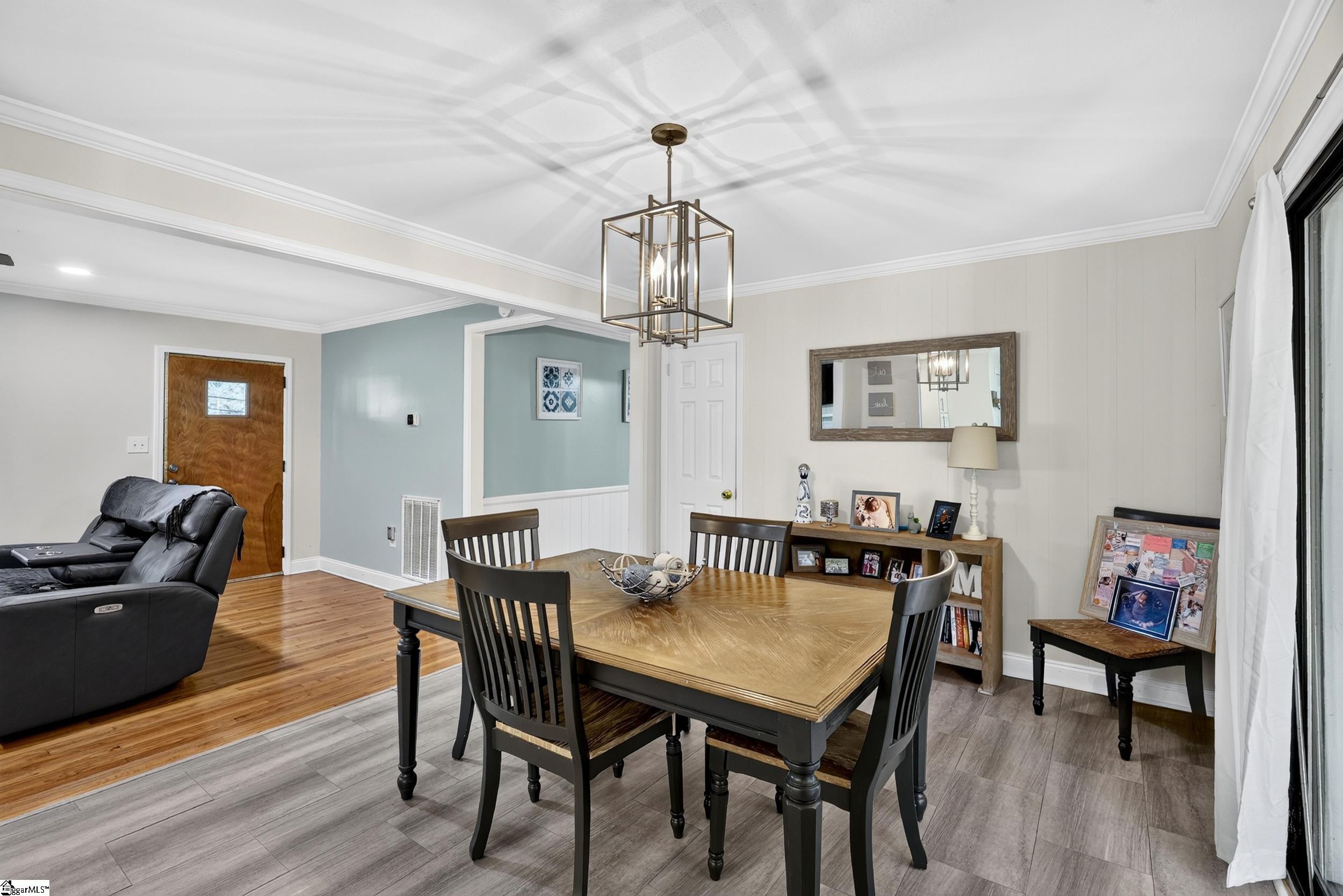136 James Avenue Property Photo 18