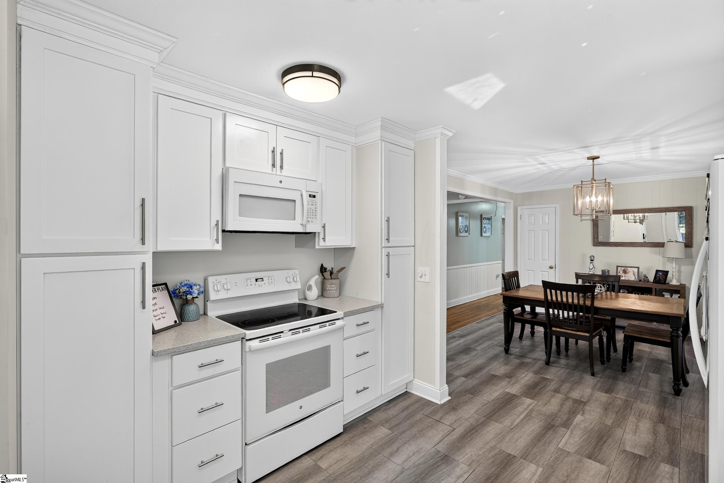136 James Avenue Property Photo 24