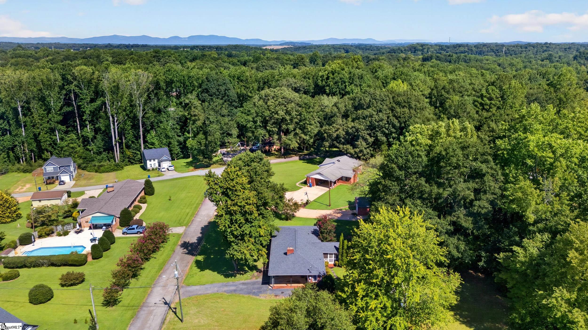 136 James Avenue Property Photo 44