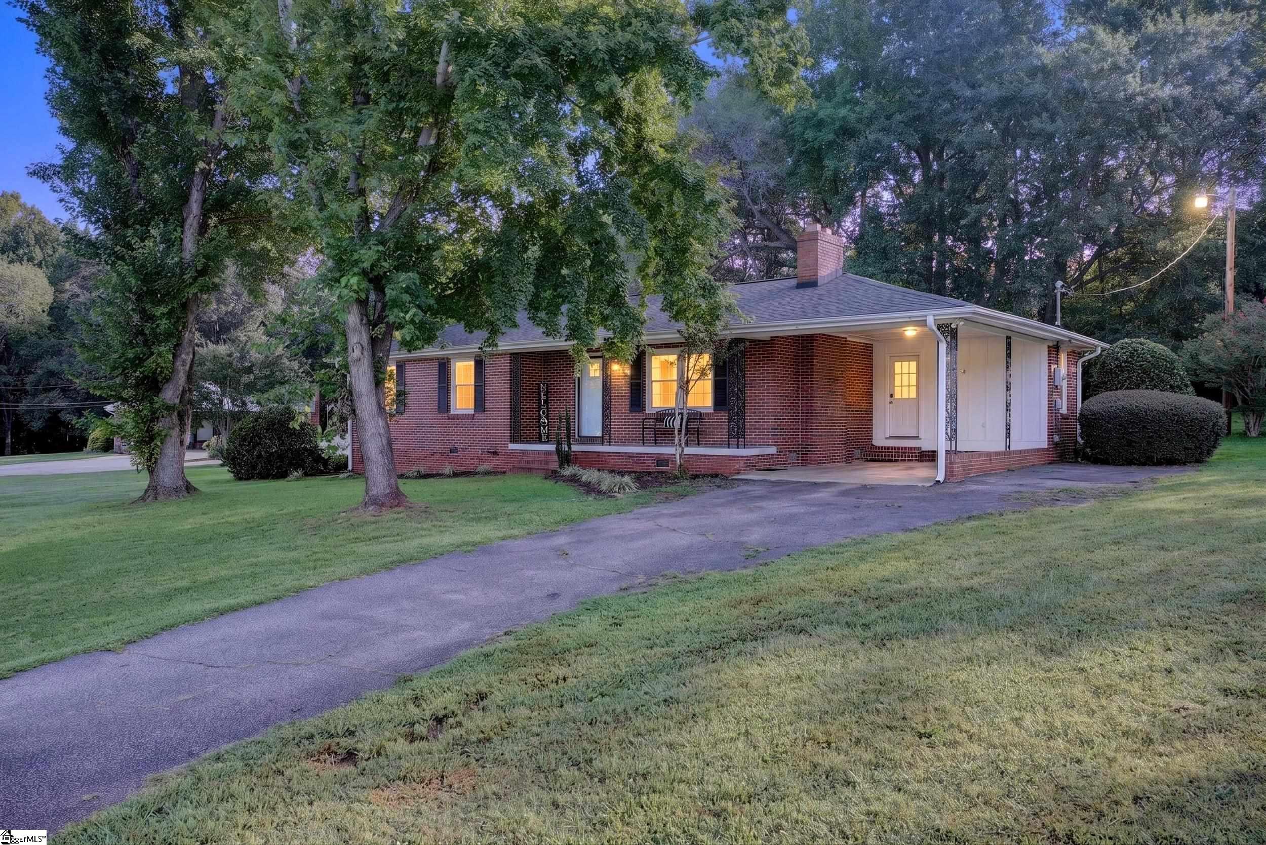 136 James Avenue Property Photo 45