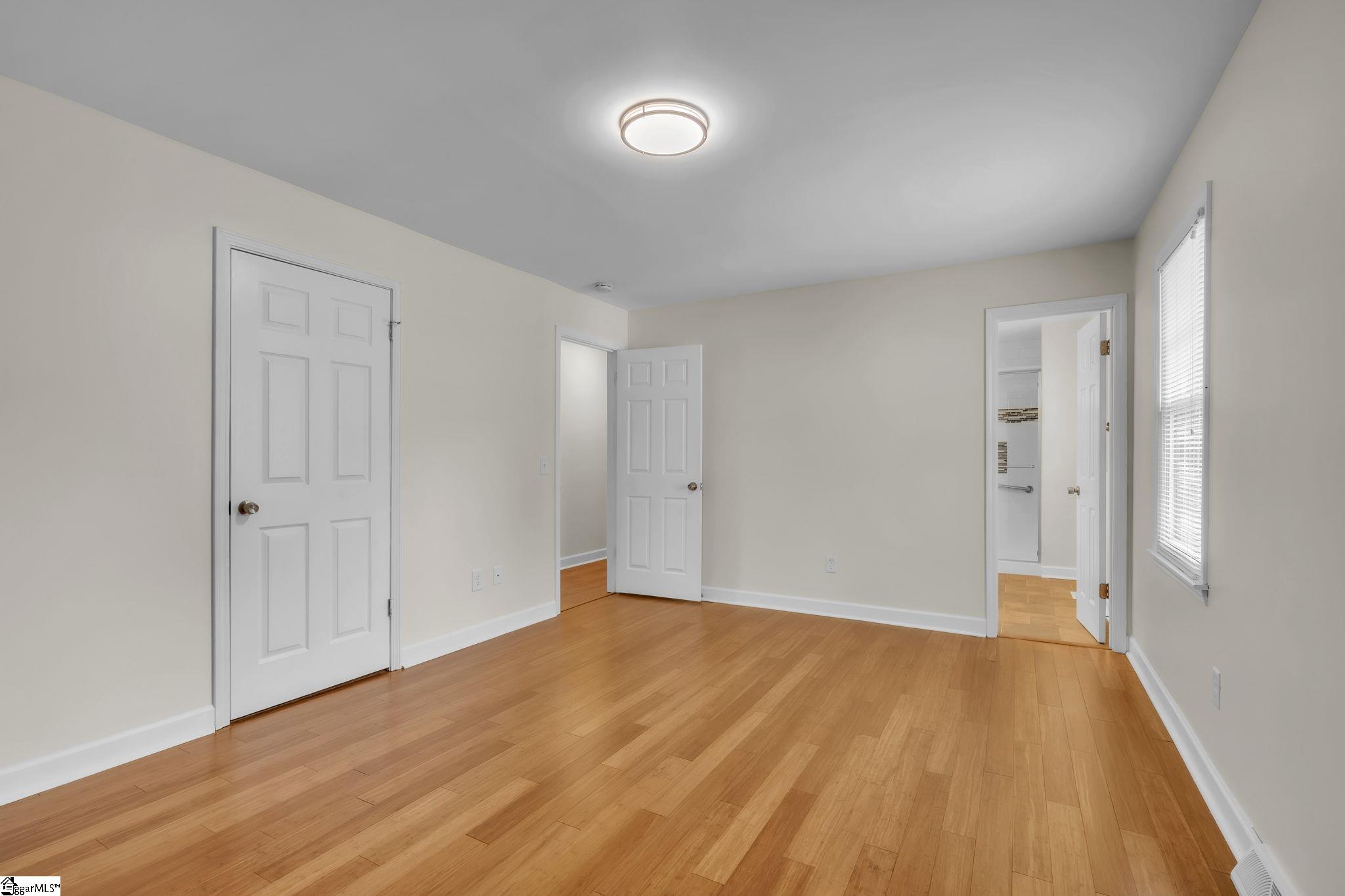 101 Leeward Terrace Property Photo 24