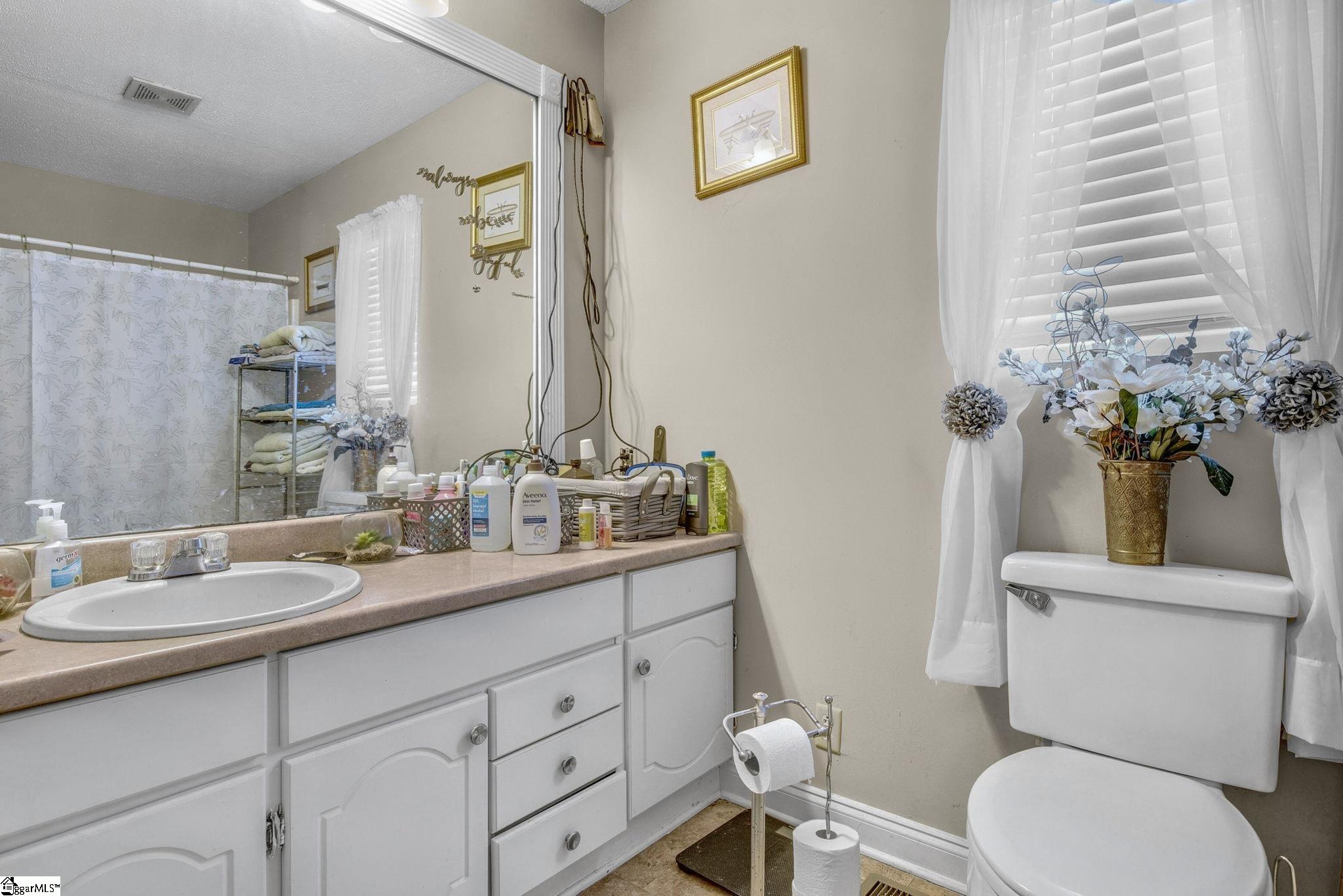 68 Hutchens Street Property Photo 12