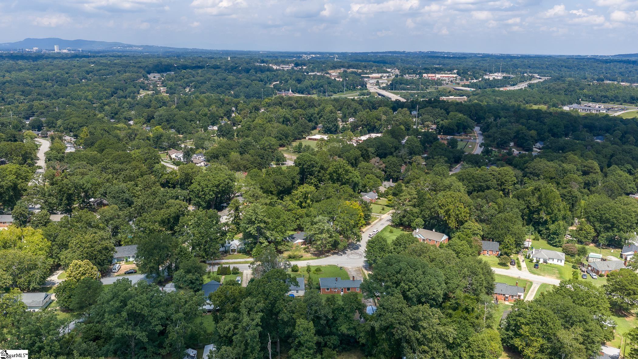 9 Glenwood Lane Property Photo 30