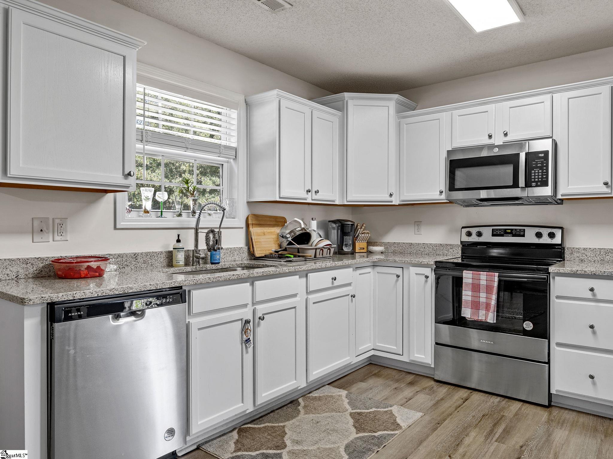 213 Anchors Away Drive Property Photo 11