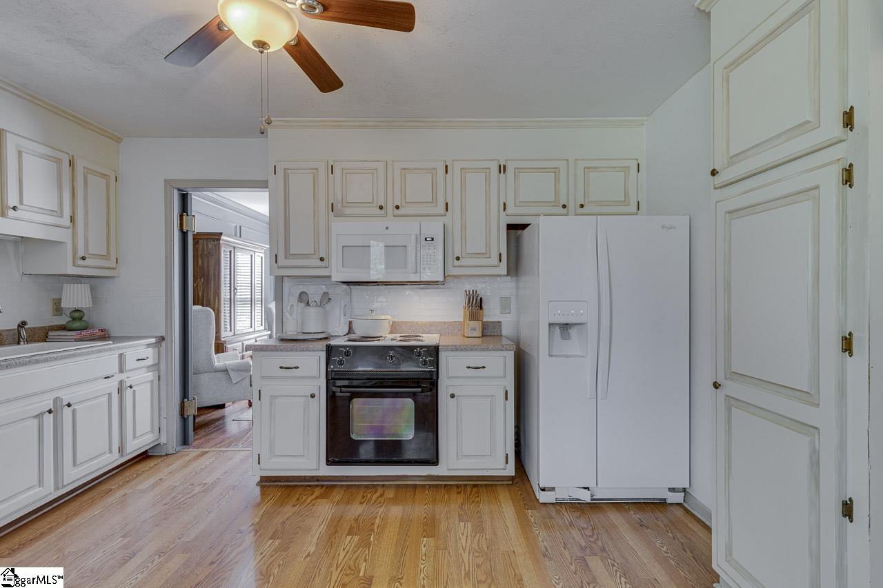 109 Smithwood Court Property Photo 17