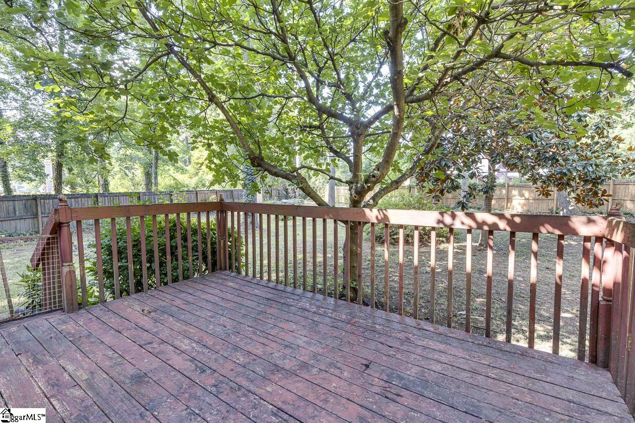 109 Smithwood Court Property Photo 34
