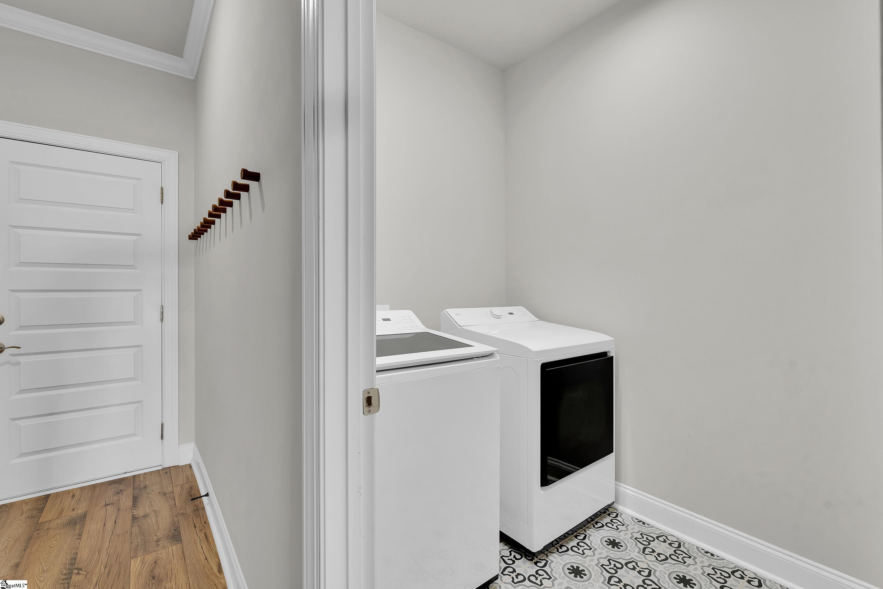107 Arbor Woods Way Property Photo 33