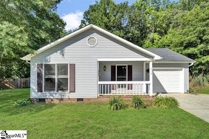 310 Dunwoody Drive Property Photo 2