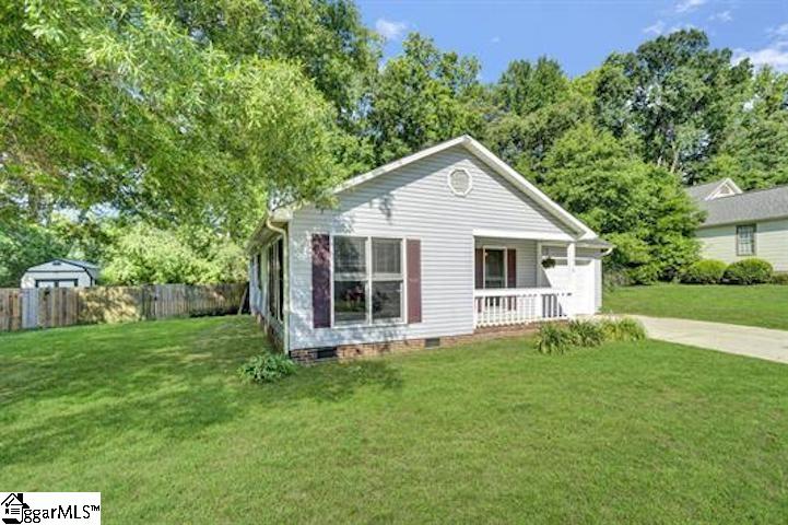 310 Dunwoody Drive Property Photo 3
