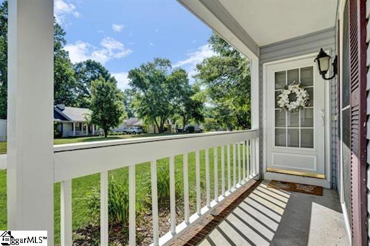 310 Dunwoody Drive Property Photo 4