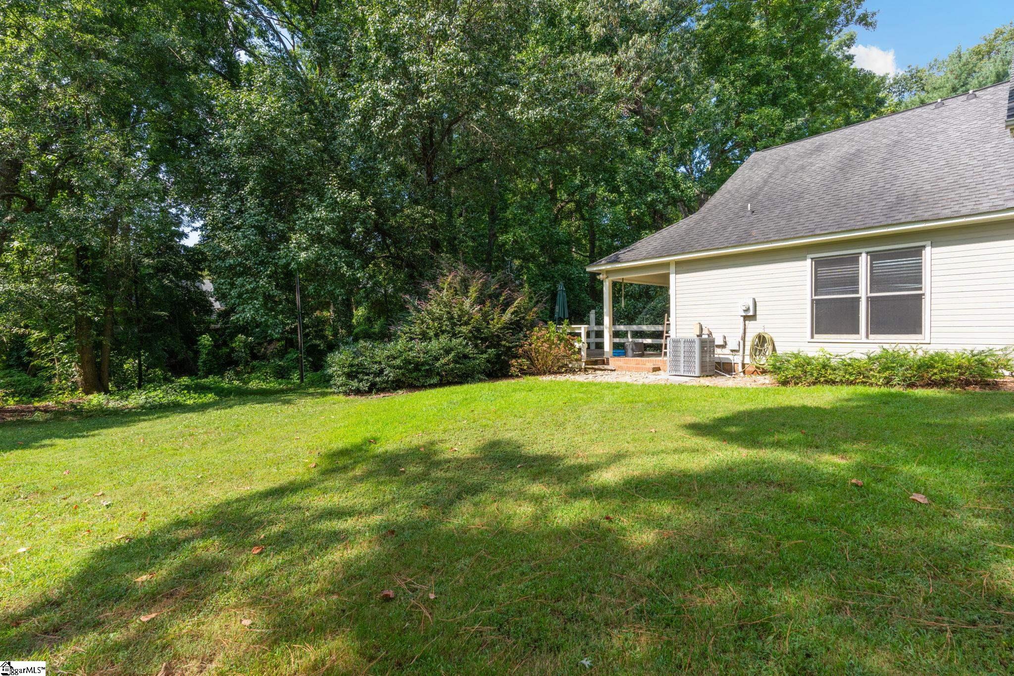 141 Inwood Court Property Photo 23