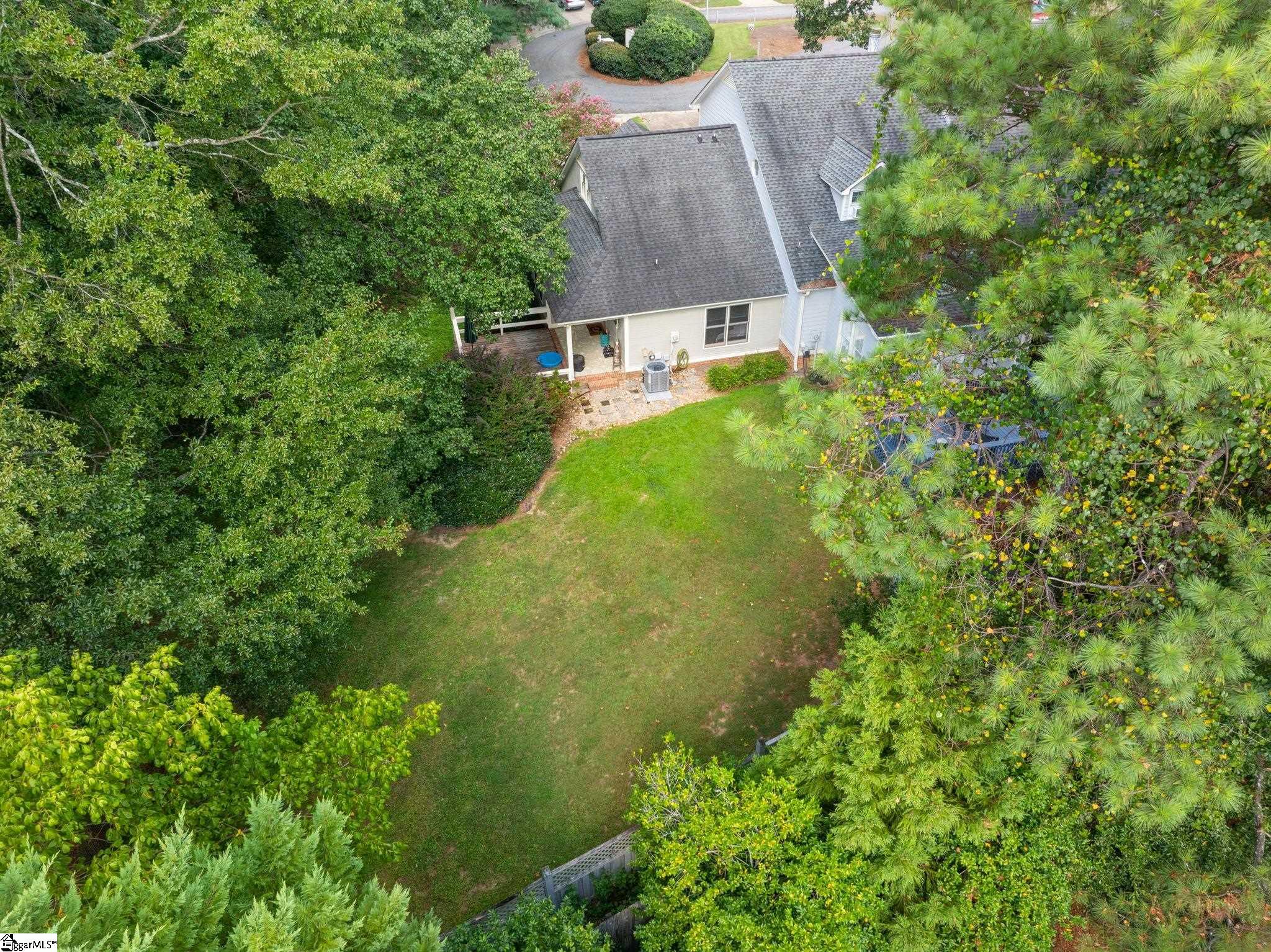 141 Inwood Court Property Photo 27