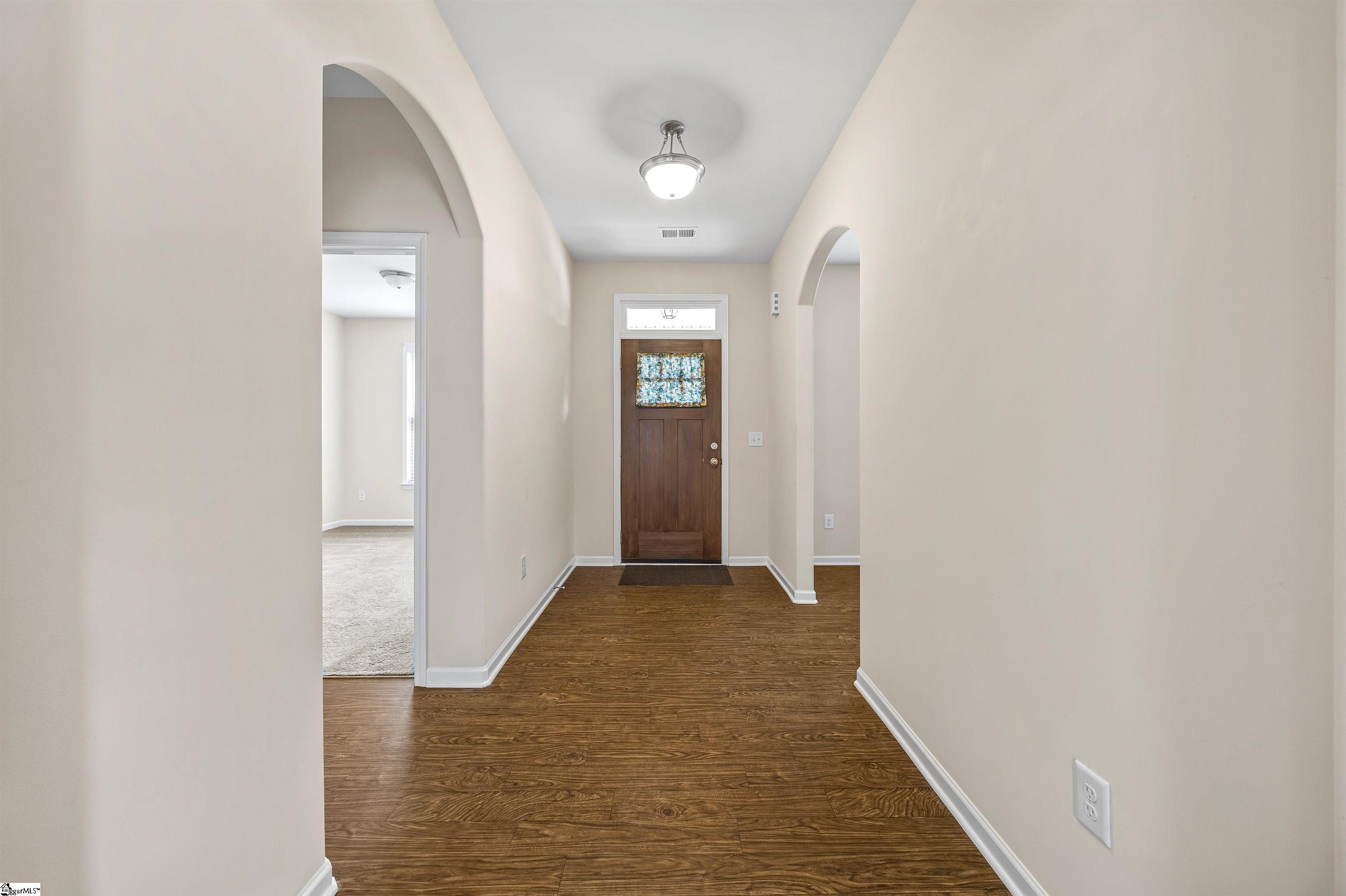615 Mica Lane Property Photo 3