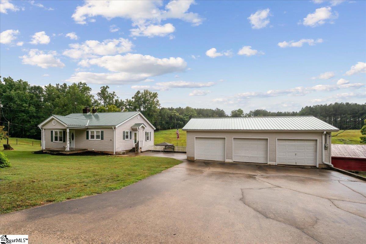 1363 Bethlehem Ridge Road Property Photo 3