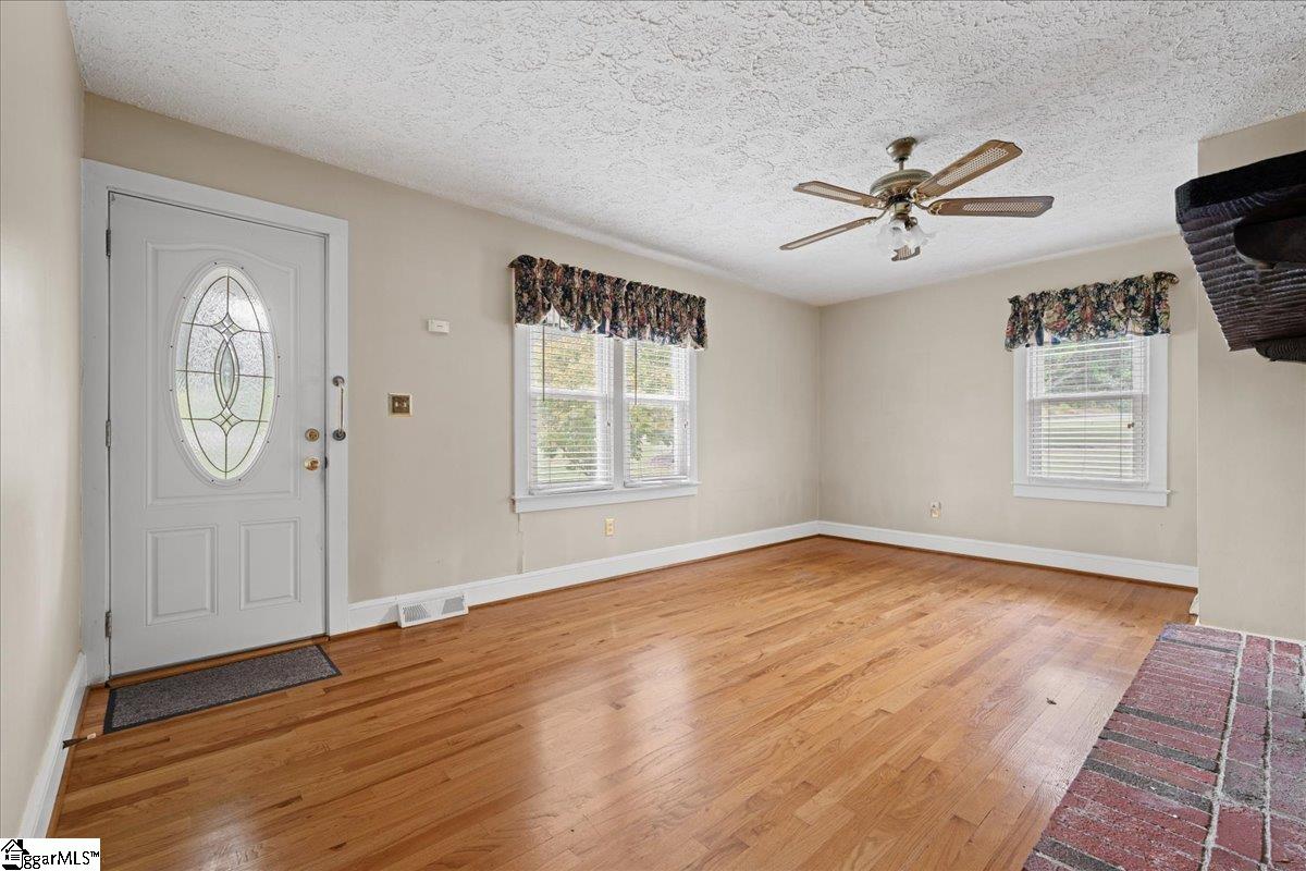 1363 Bethlehem Ridge Road Property Photo 4