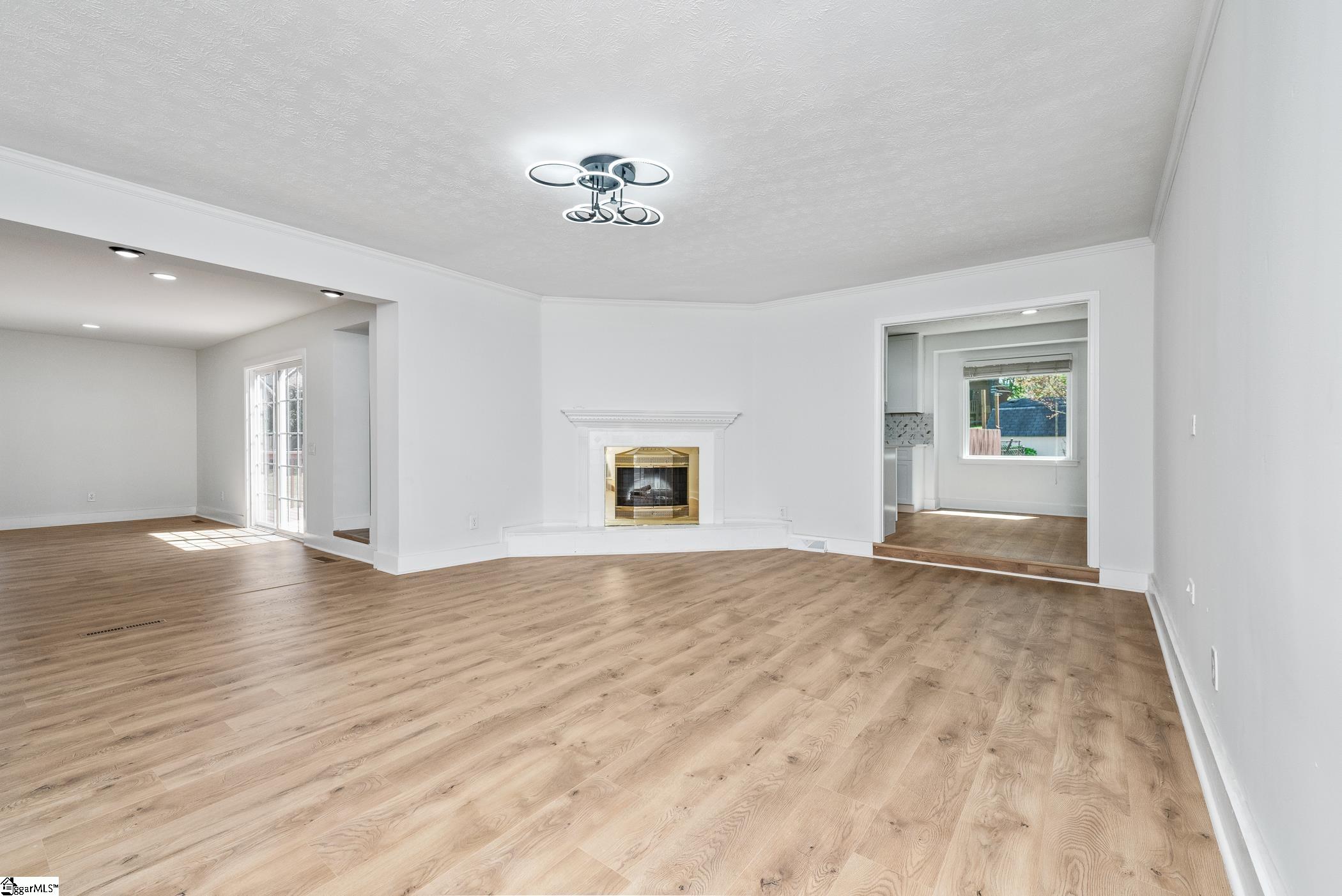 3 Hibourne Court Property Photo 7