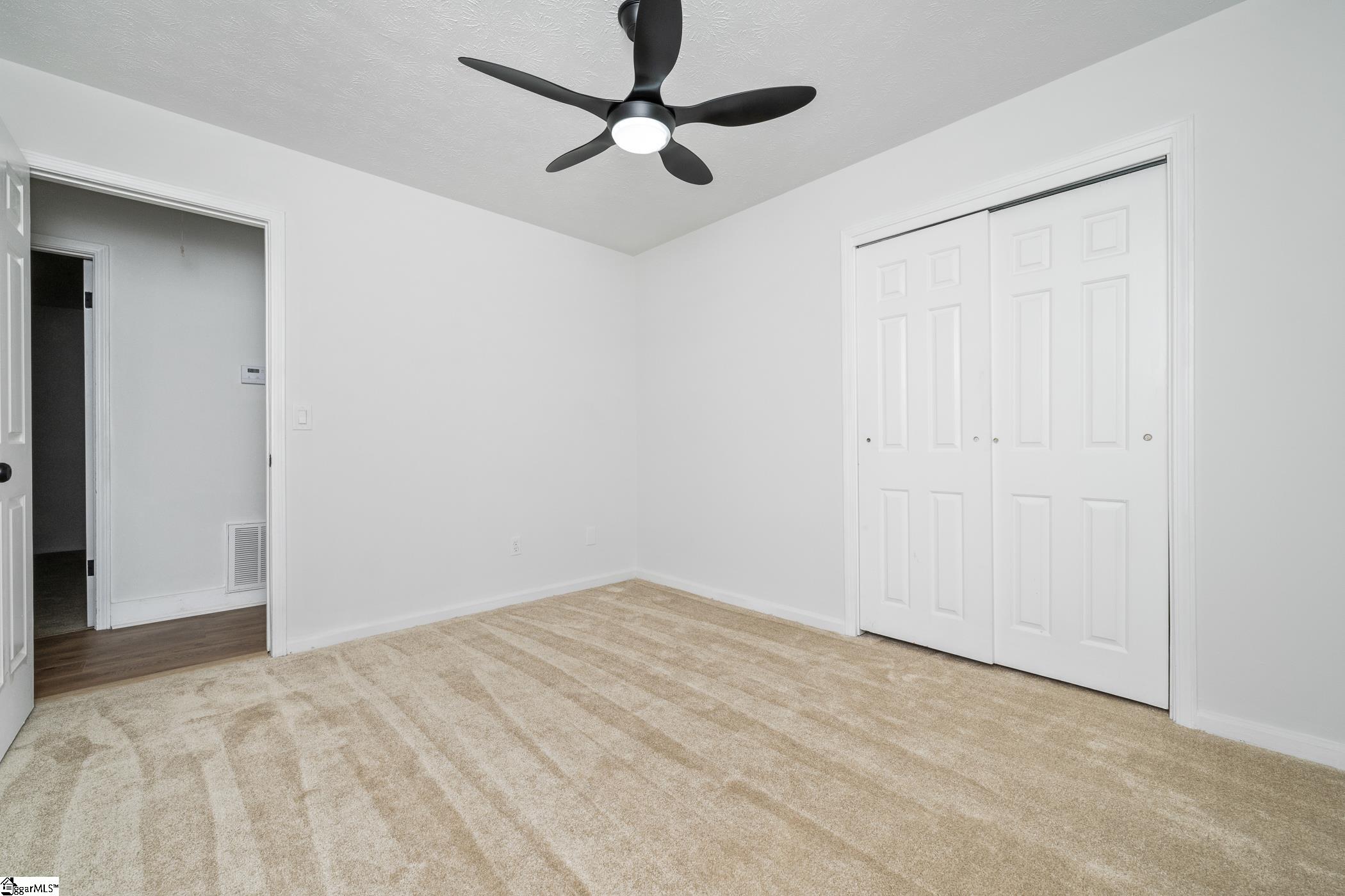 3 Hibourne Court Property Photo 25