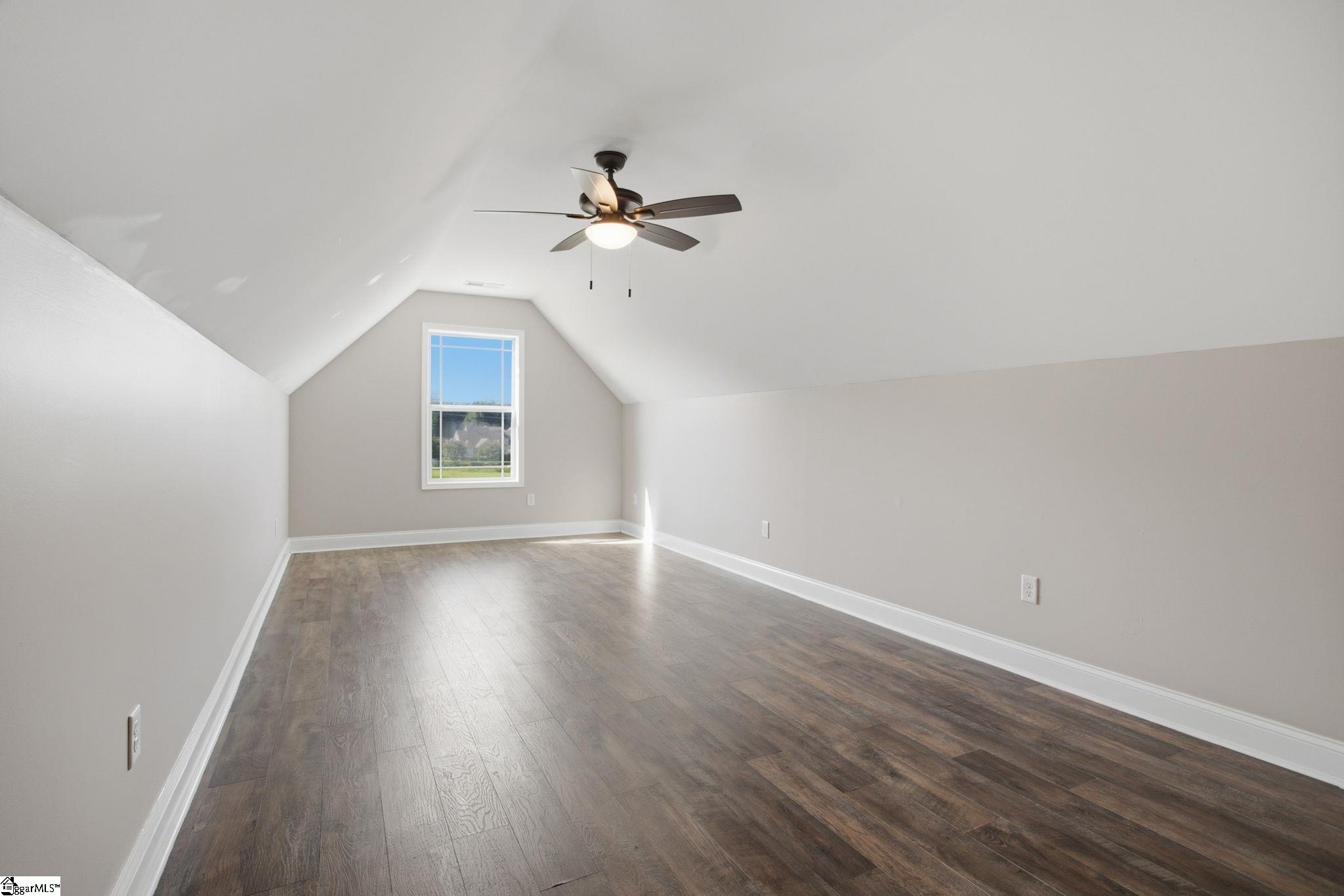 1000 Sheila Avenue Property Photo 23