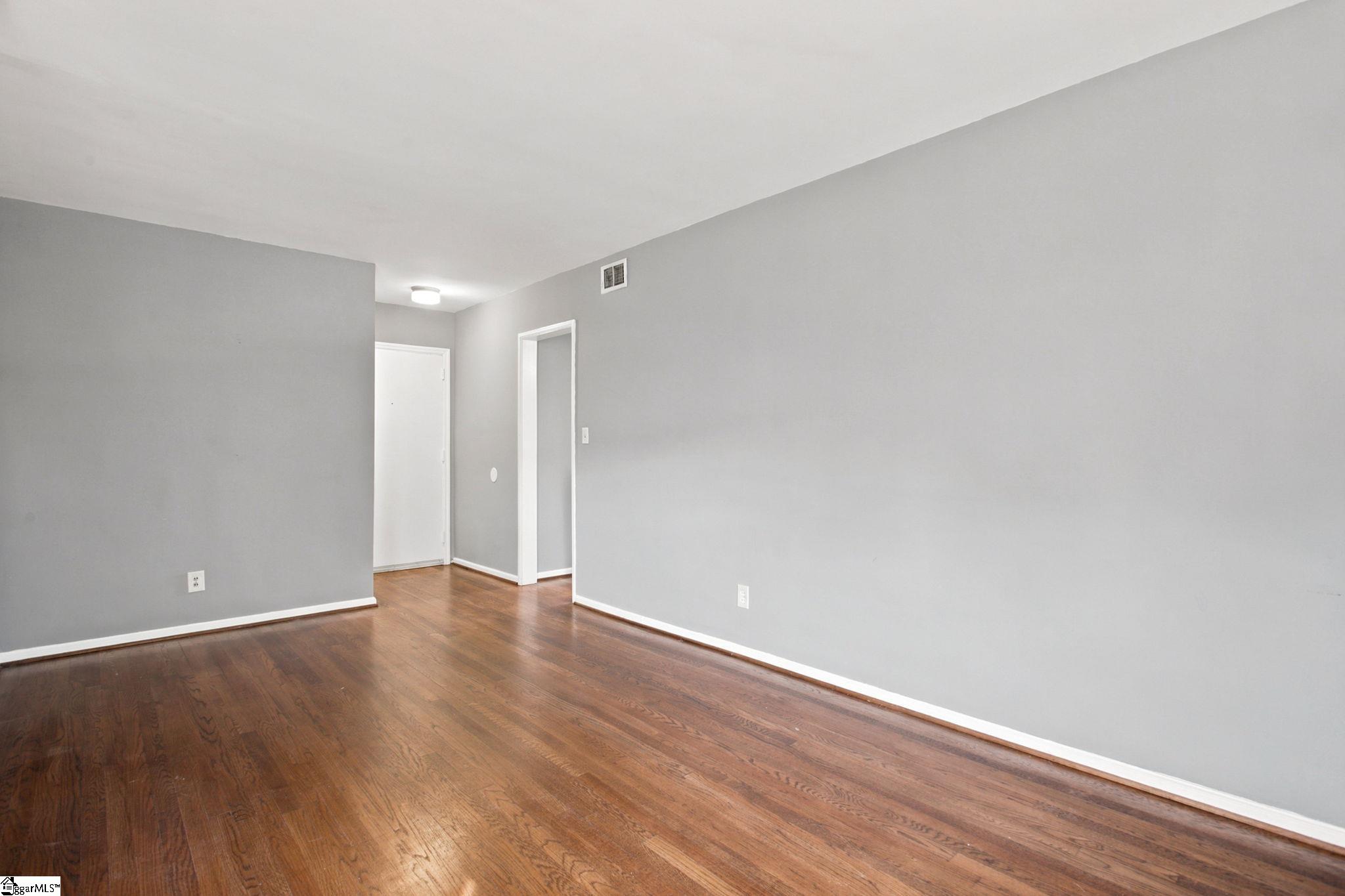 100 Lewis Drive Property Photo 8