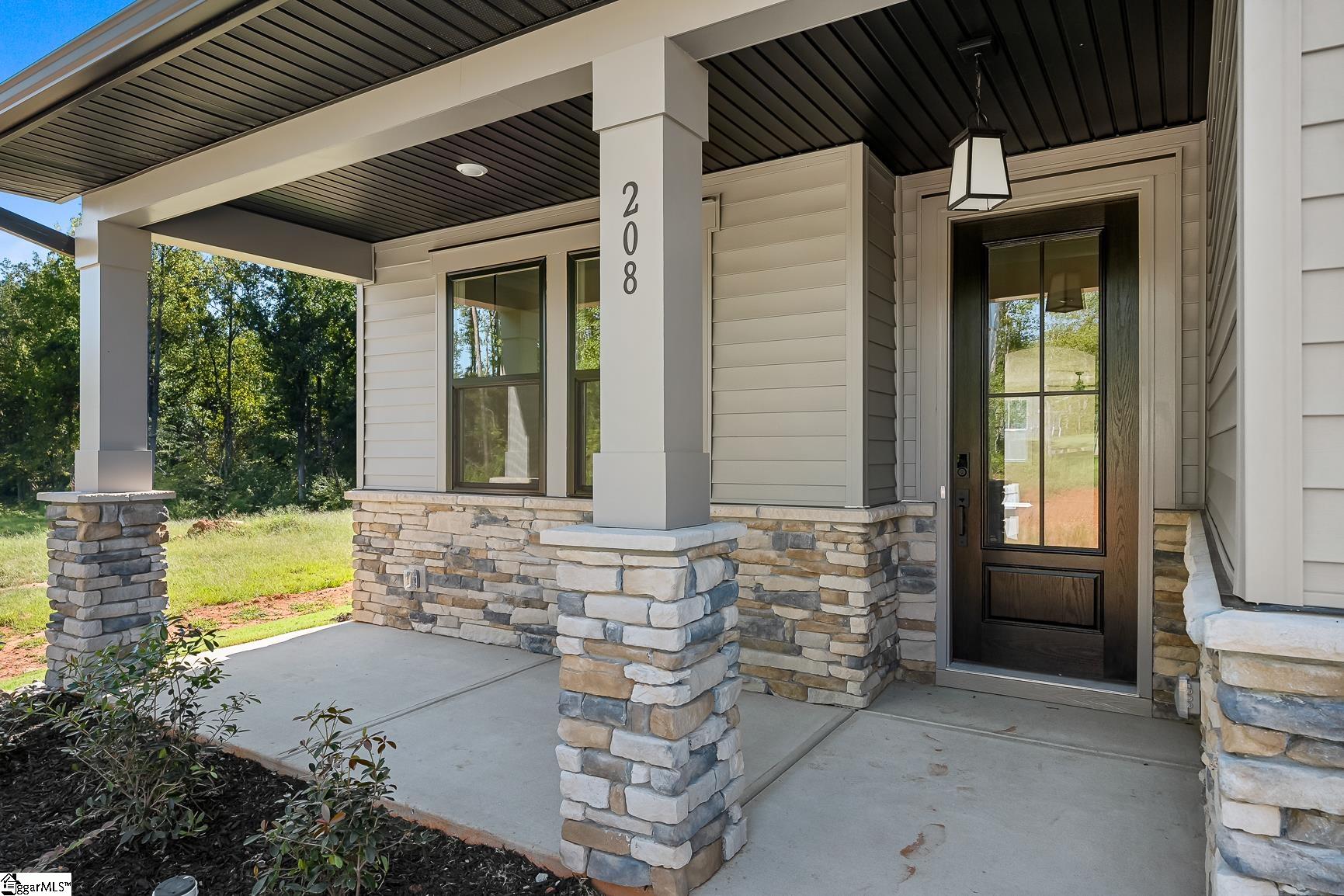 208 Jacqueline Road Property Photo 3