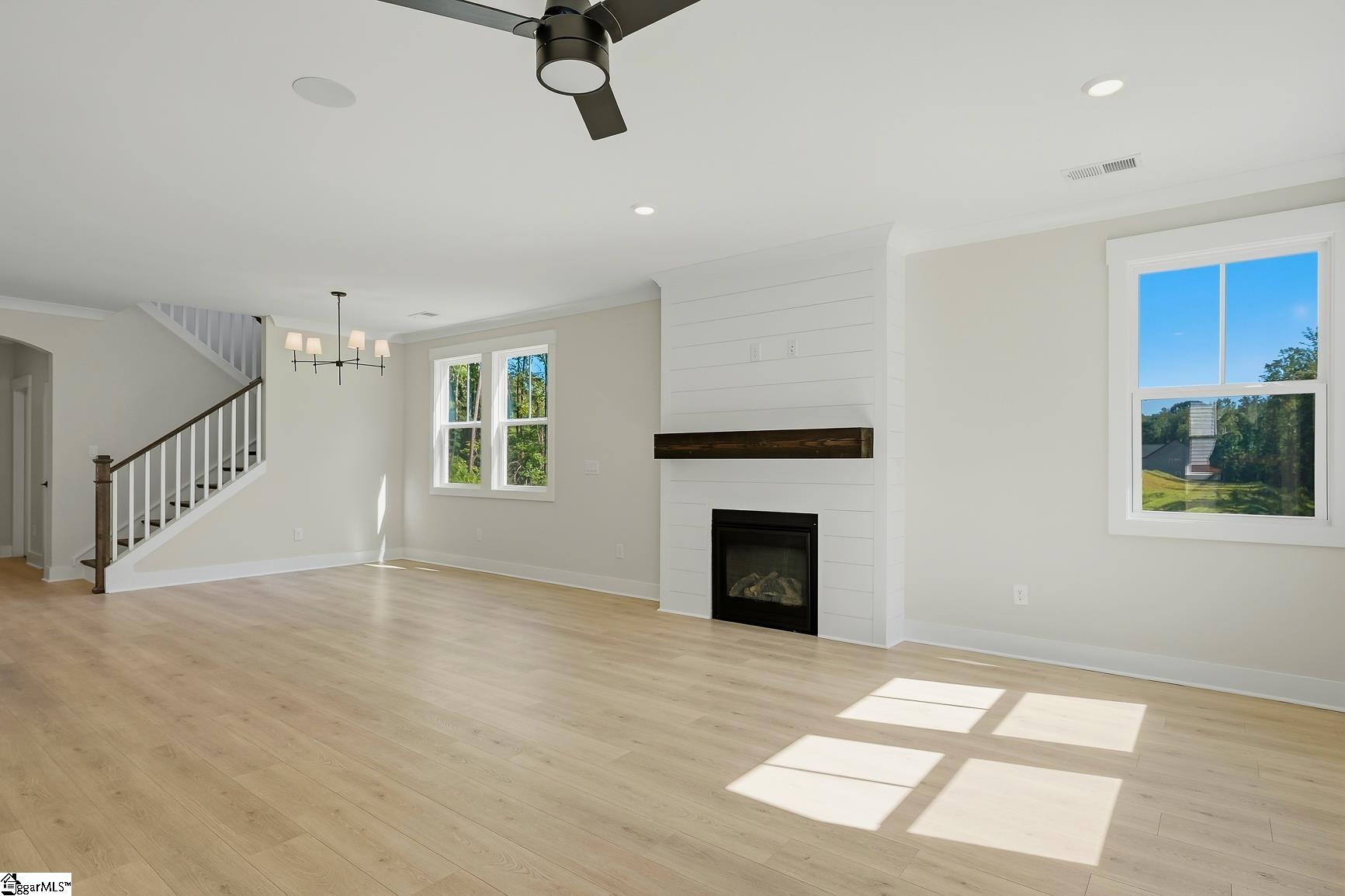 208 Jacqueline Road Property Photo 8