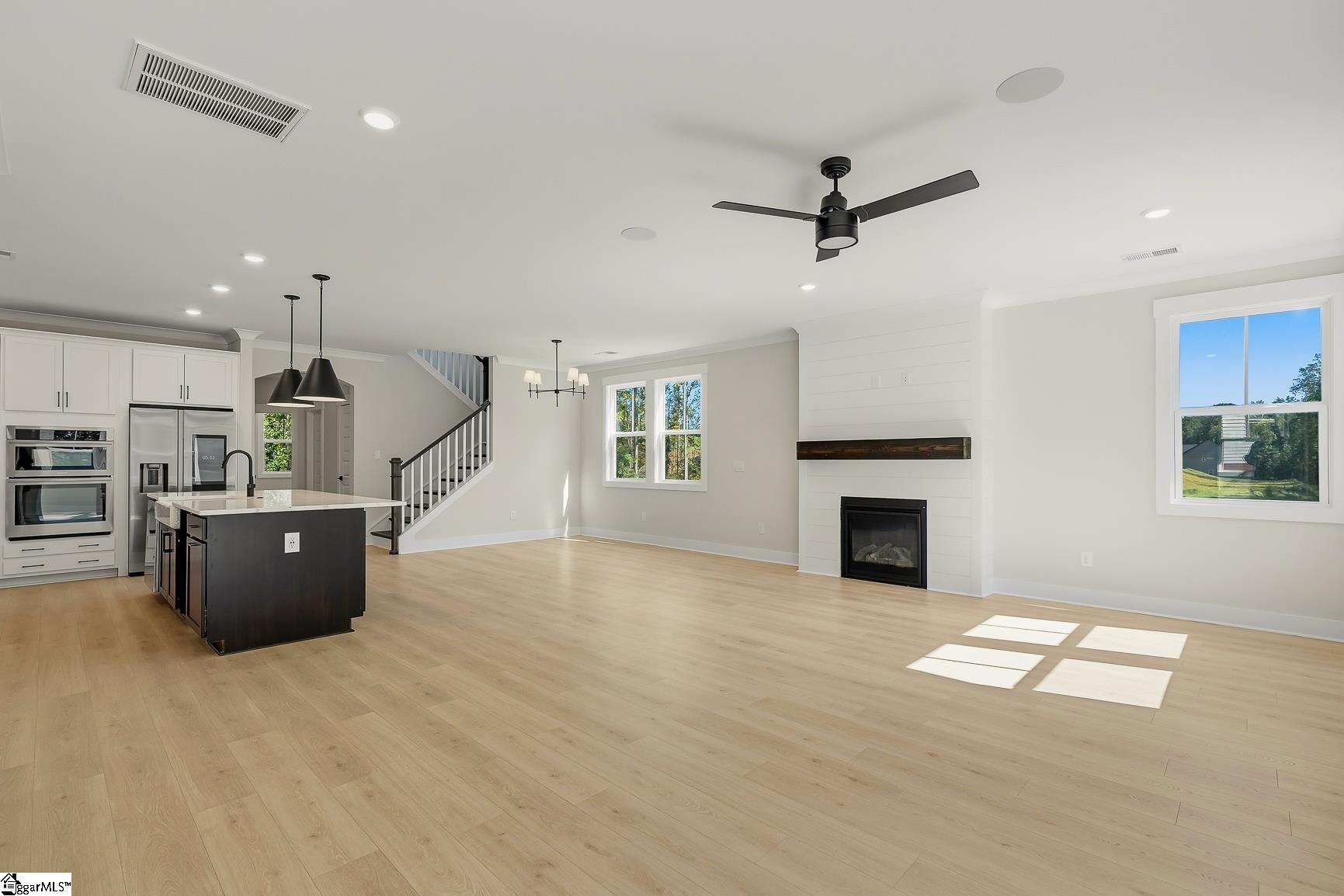 208 Jacqueline Road Property Photo 9