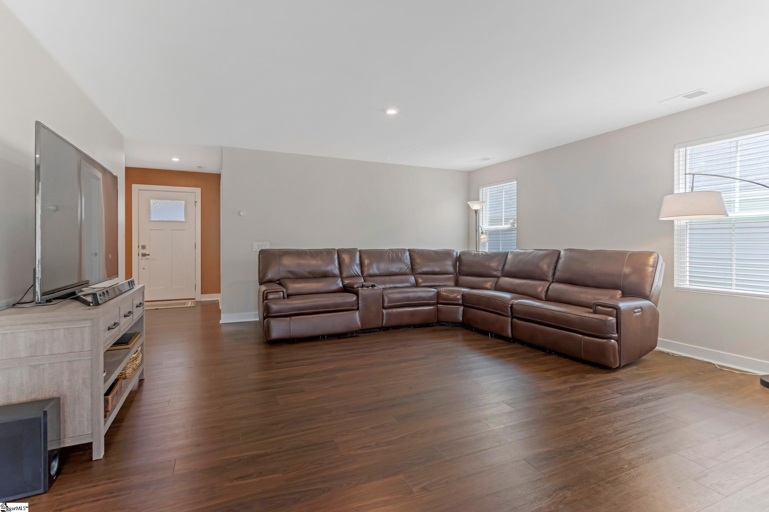930 Riverland Woods Trail Property Photo 11