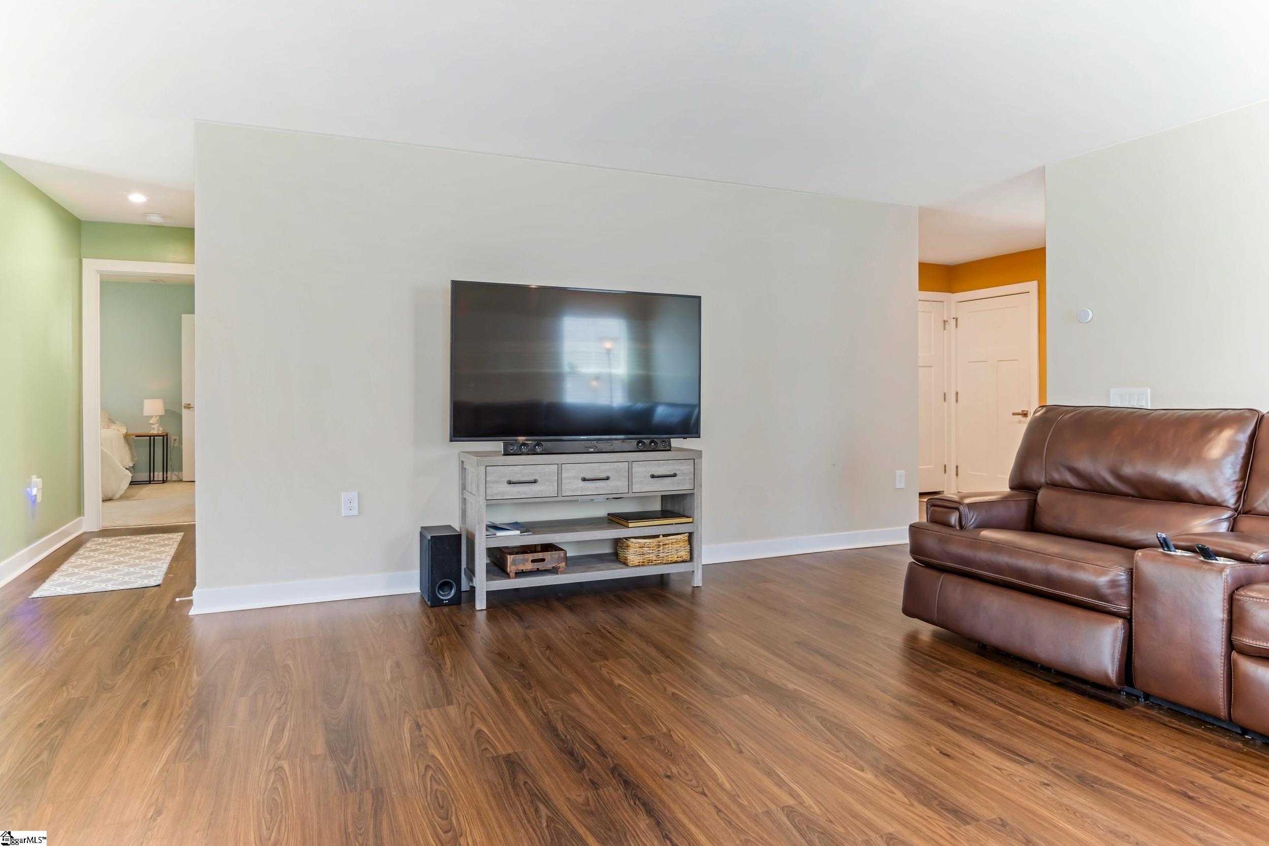 930 Riverland Woods Trail Property Photo 12