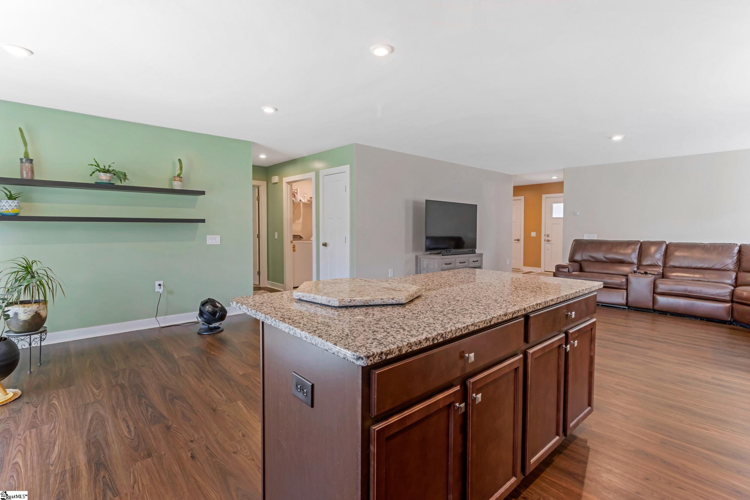 930 Riverland Woods Trail Property Photo 18