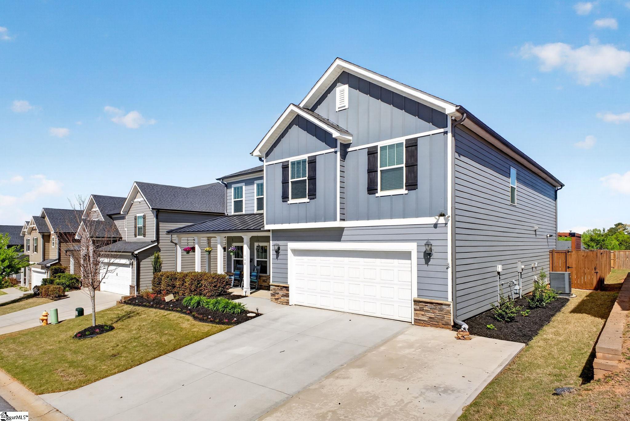 108 Graceful Sedge Way Property Photo 4