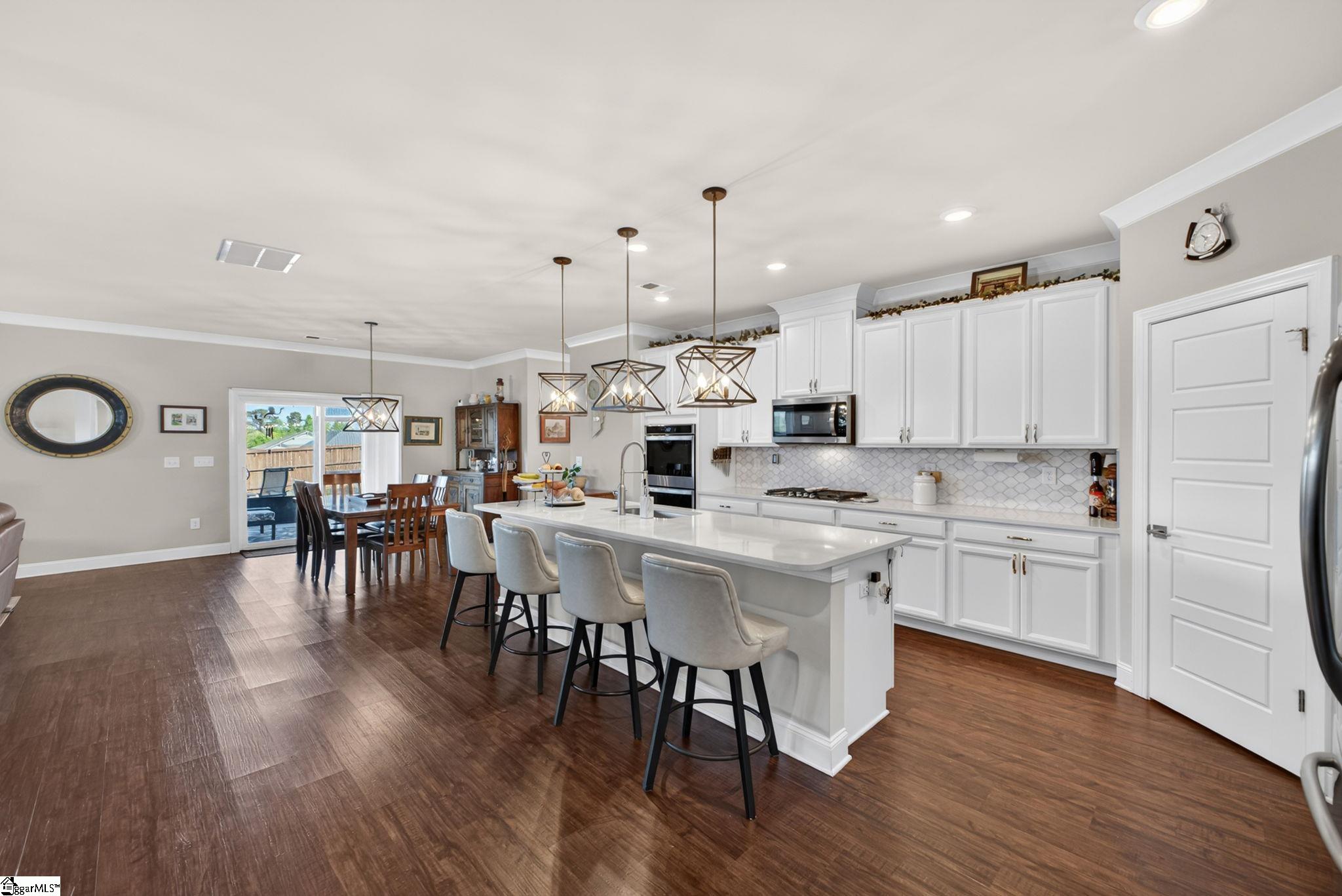 108 Graceful Sedge Way Property Photo 16