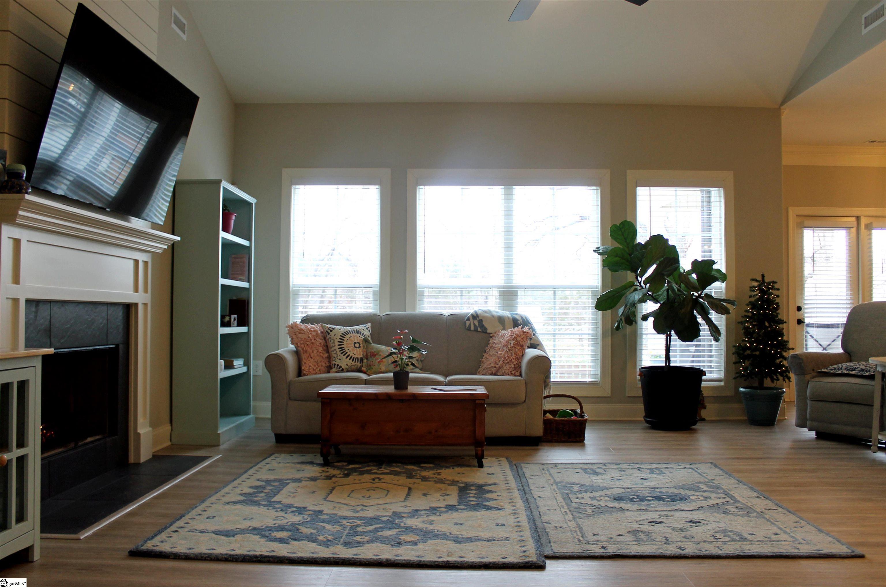 203 Palmetto Farms Way Property Photo 3