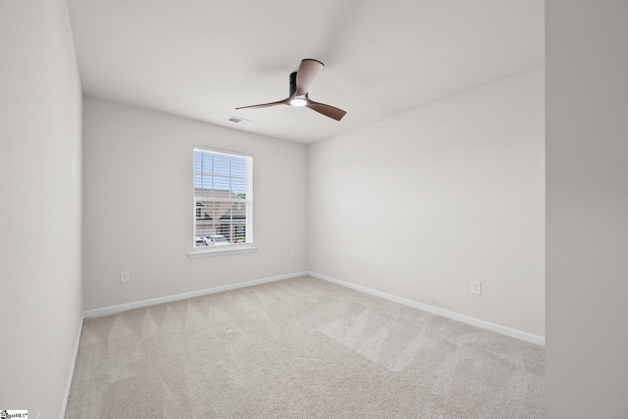 147 Somerset Lane Property Photo 15