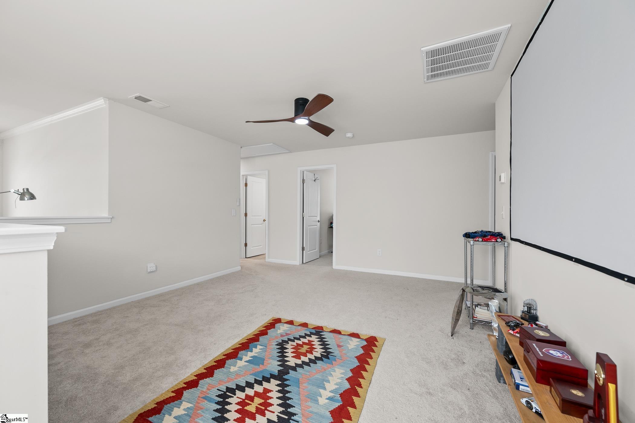 147 Somerset Lane Property Photo 21