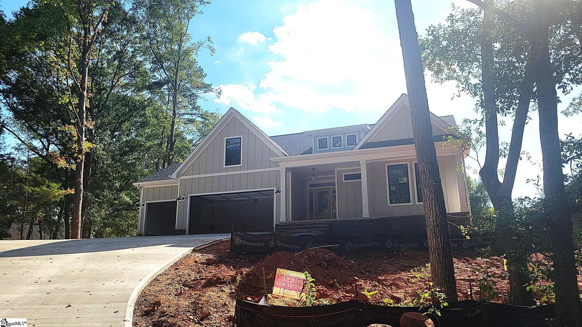 1815 Cross Creek Drive Property Photo 8