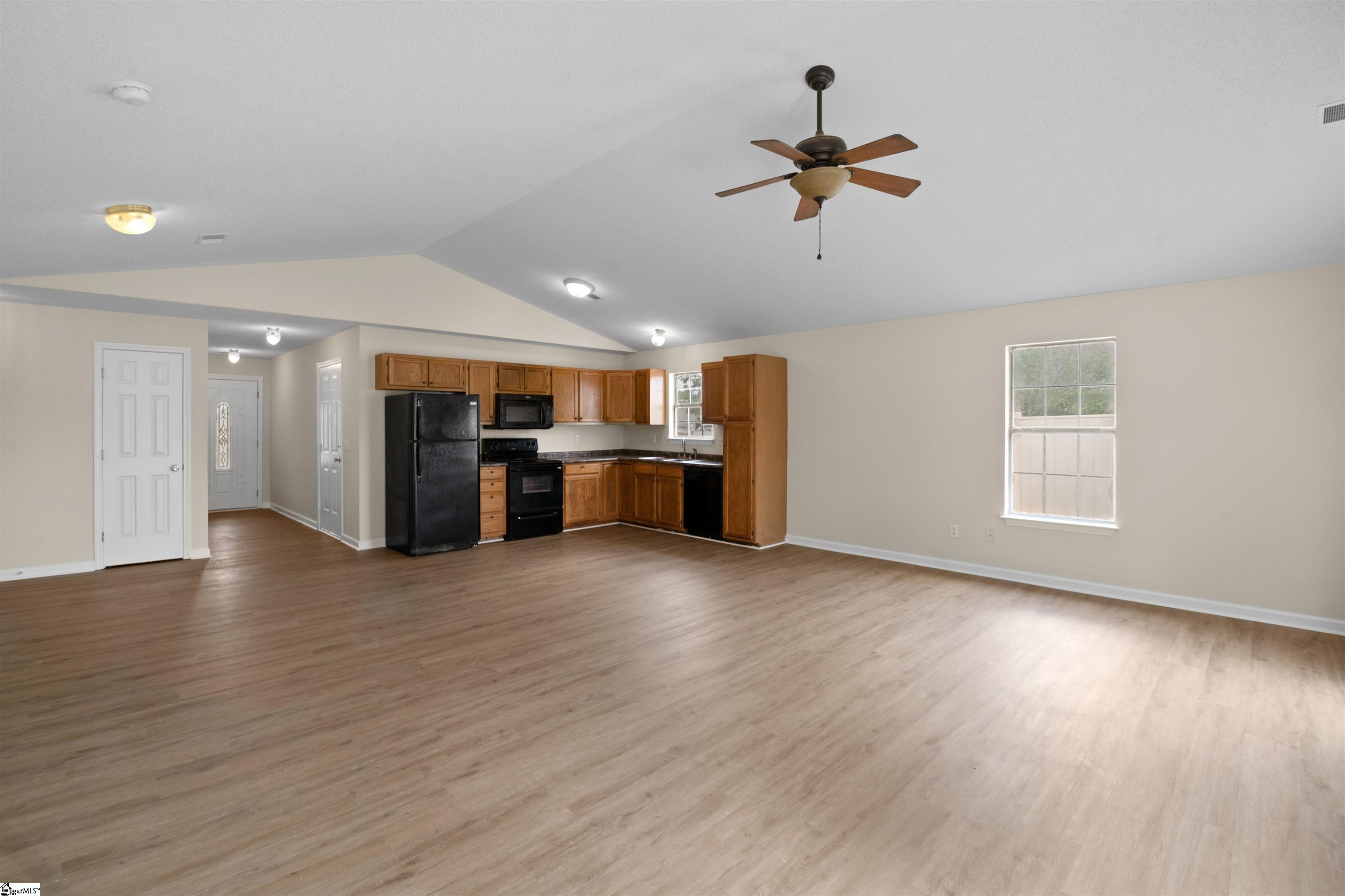 515 Climbing Rose Court Property Photo 3
