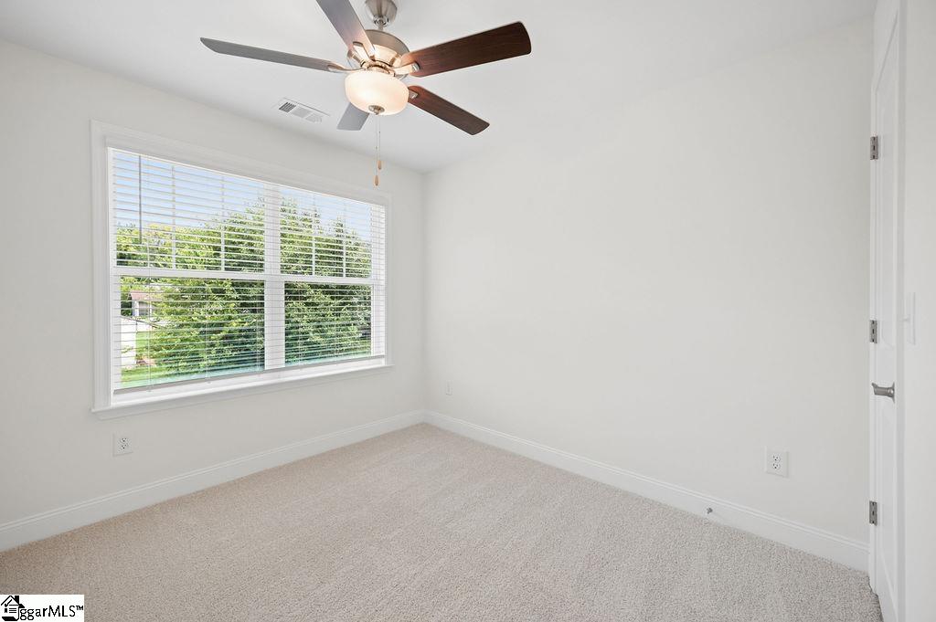670 Saxon Avenue Property Photo 34