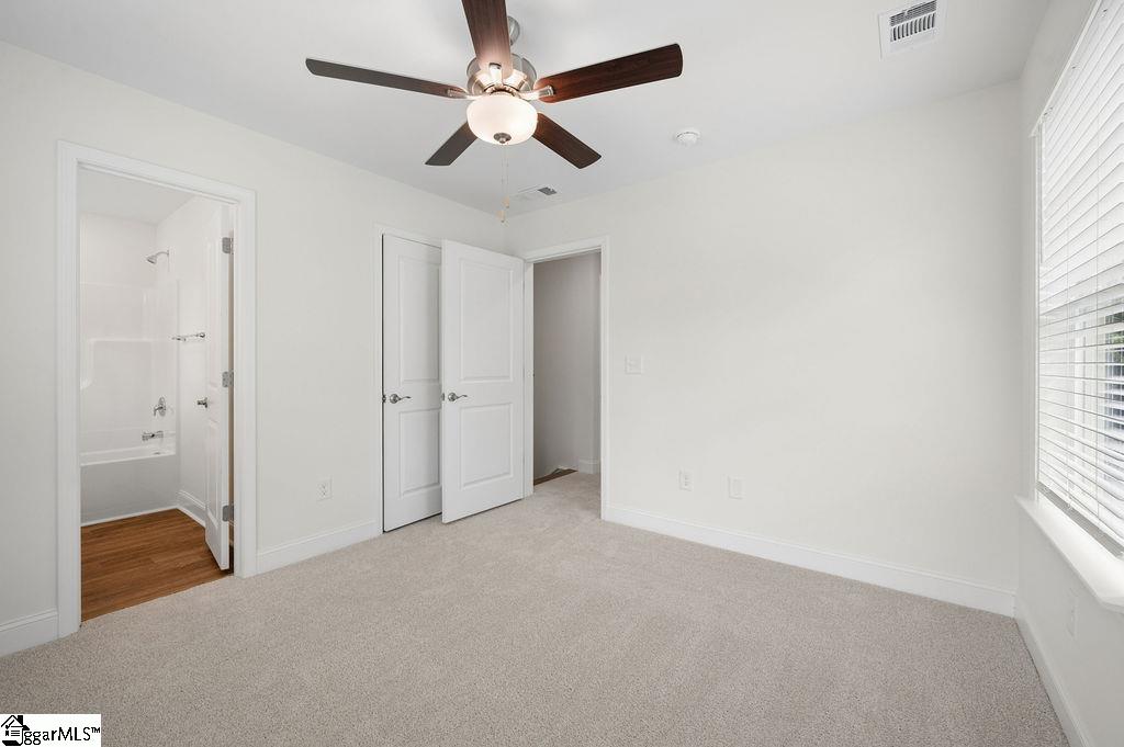 674 Saxon Avenue Property Photo 28