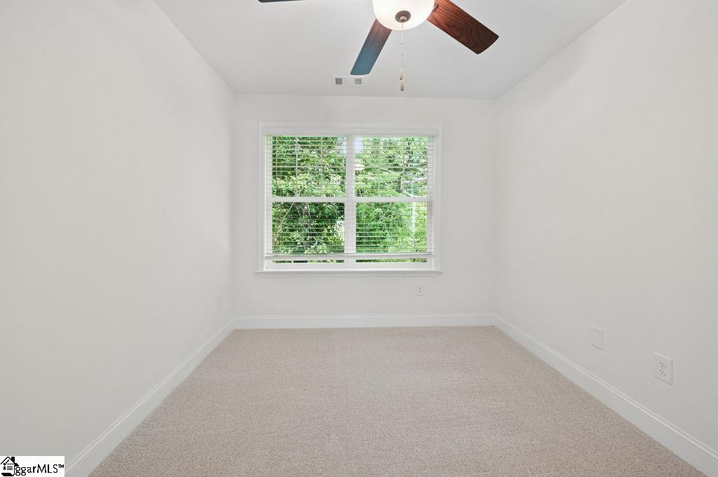 674 Saxon Avenue Property Photo 34