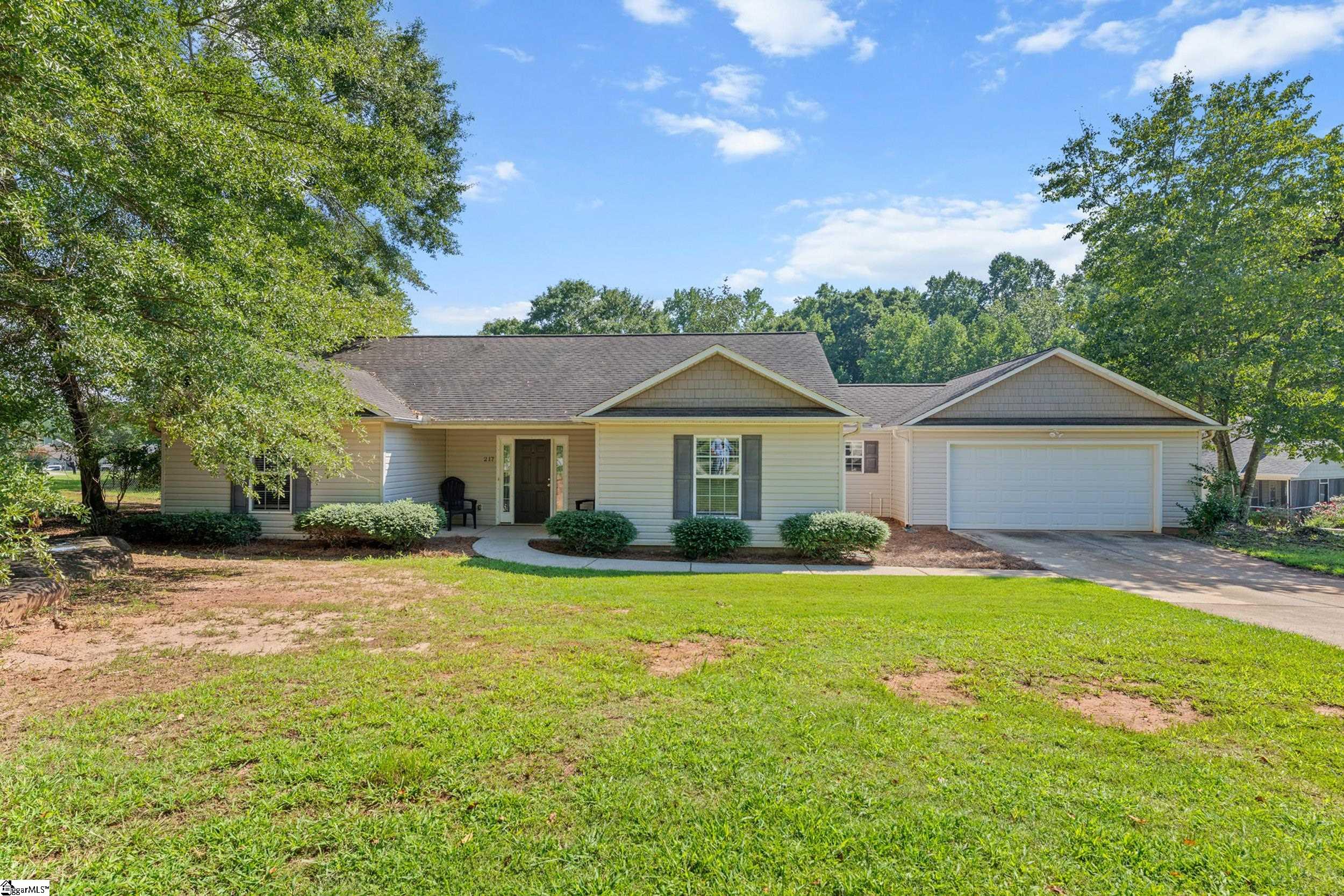217 Shady Spring Way Property Photo 1