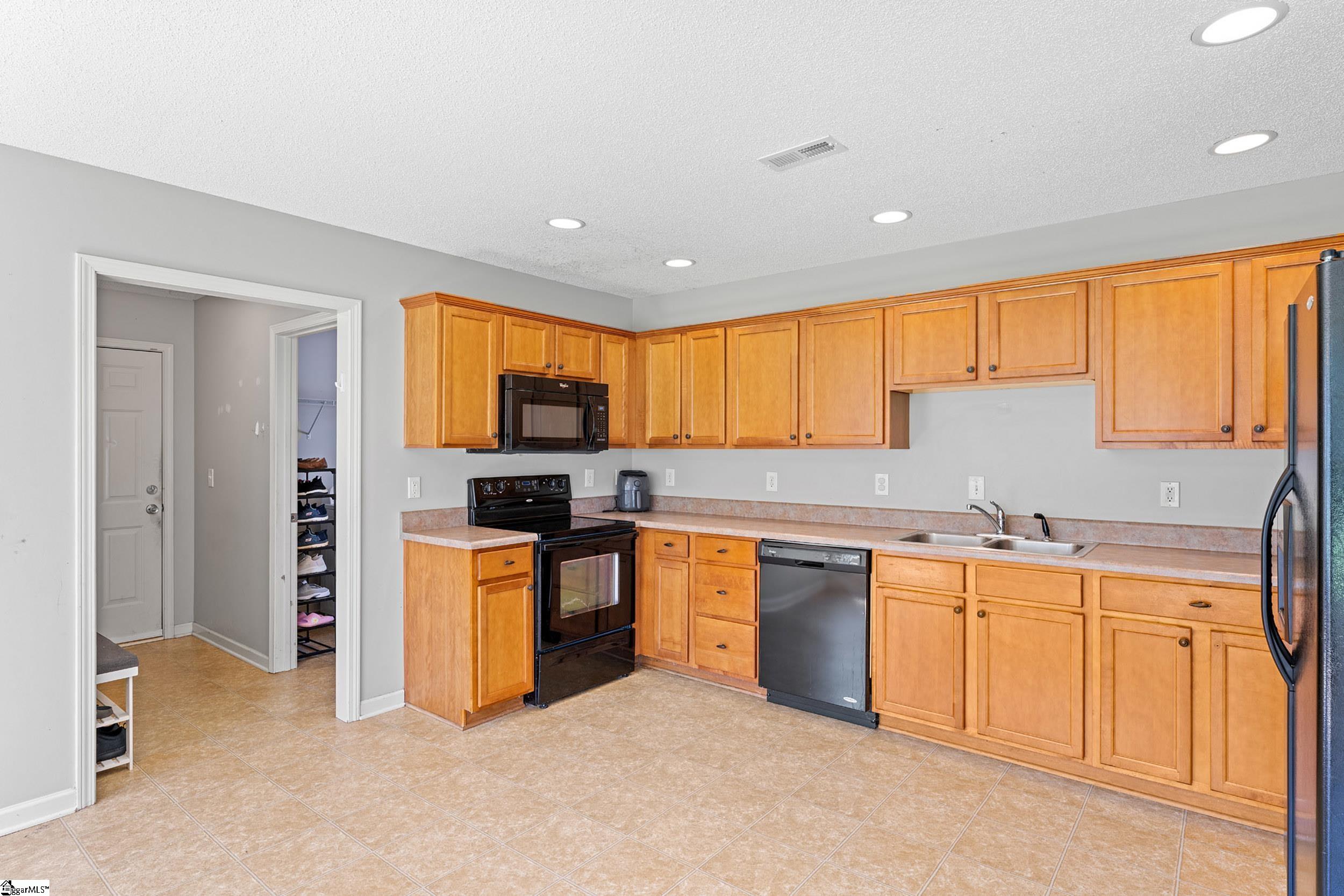 217 Shady Spring Way Property Photo 12