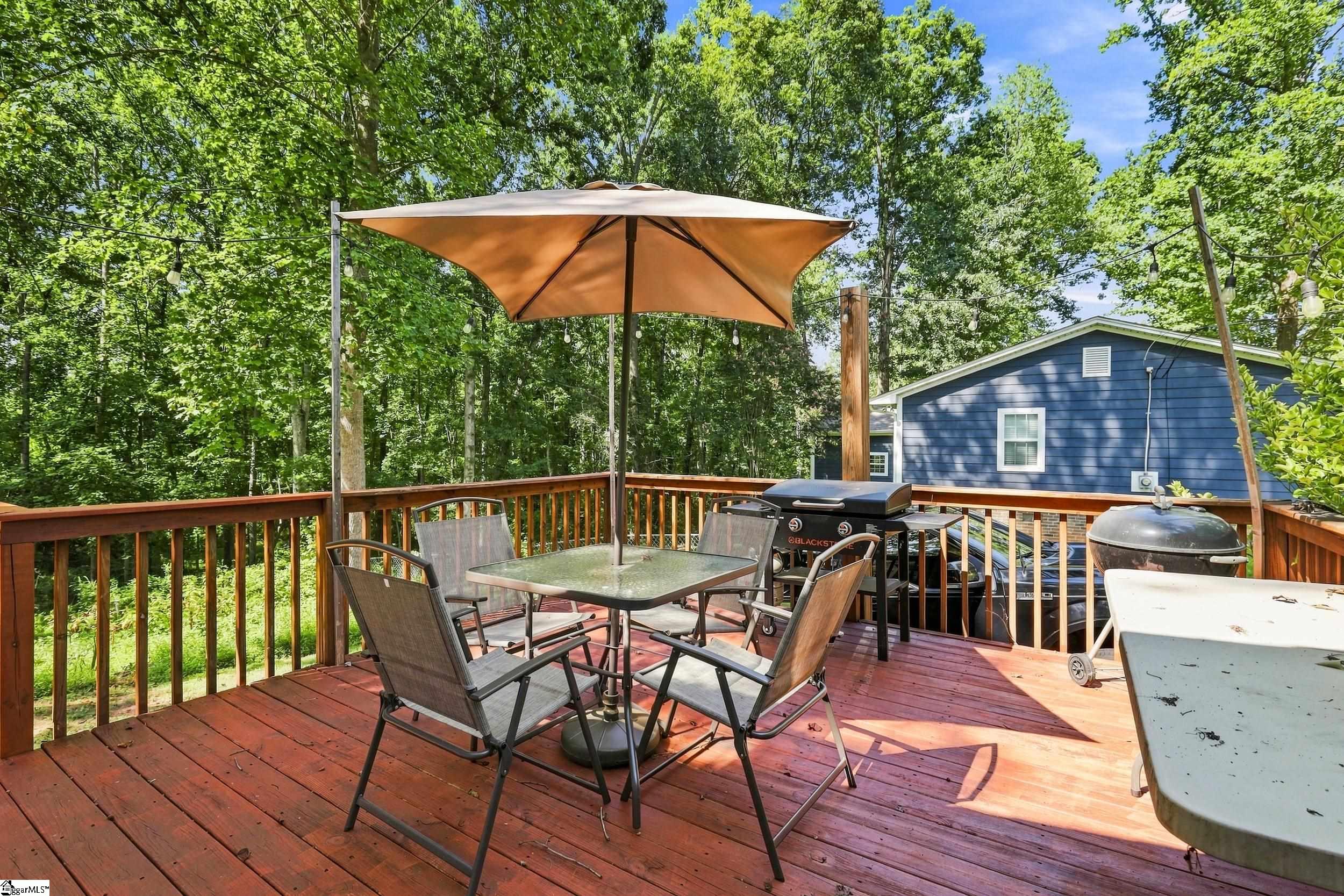 113 Blue Ridge Drive Property Photo 2
