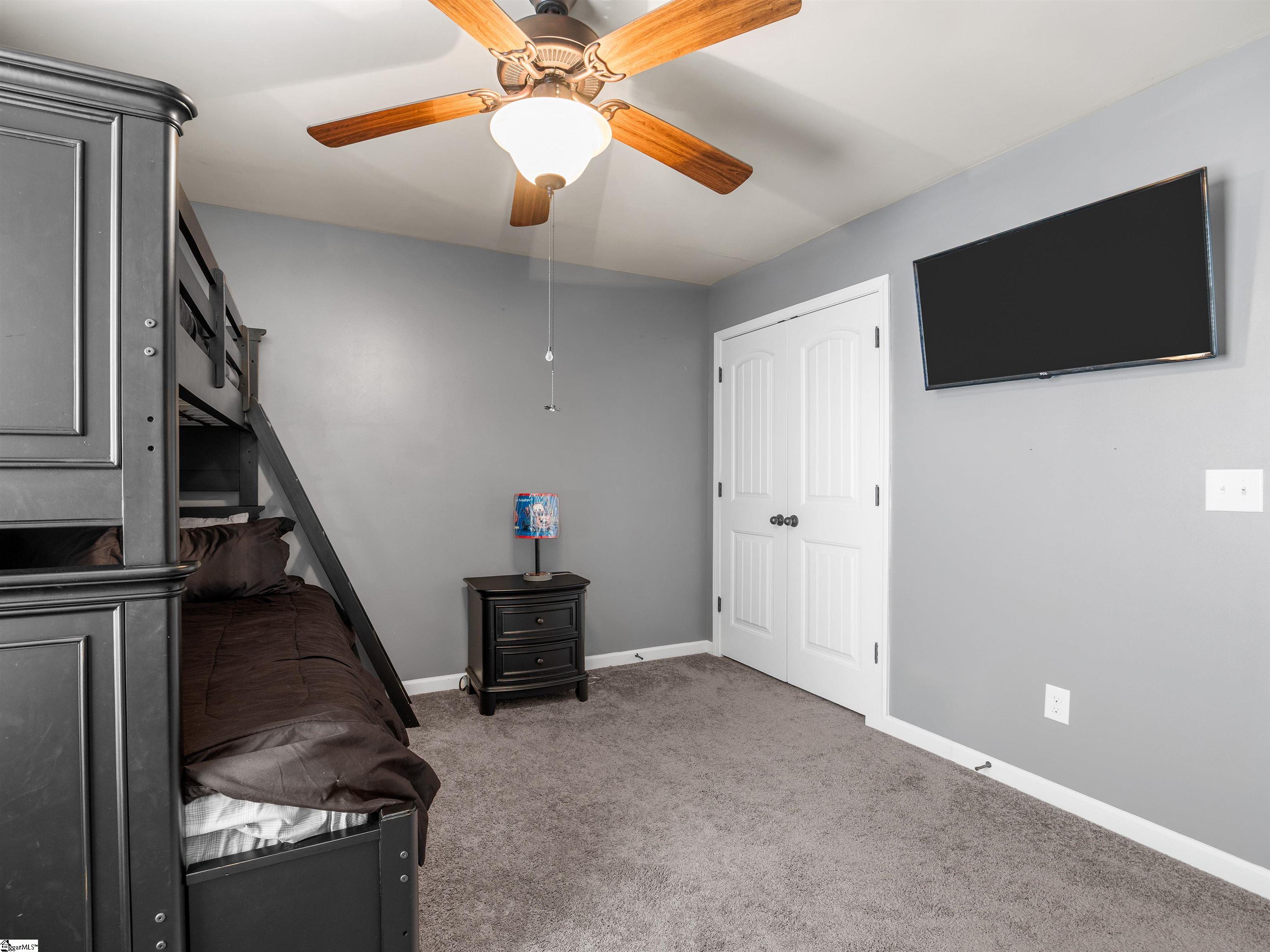 450 Bucklebury Road Property Photo 27