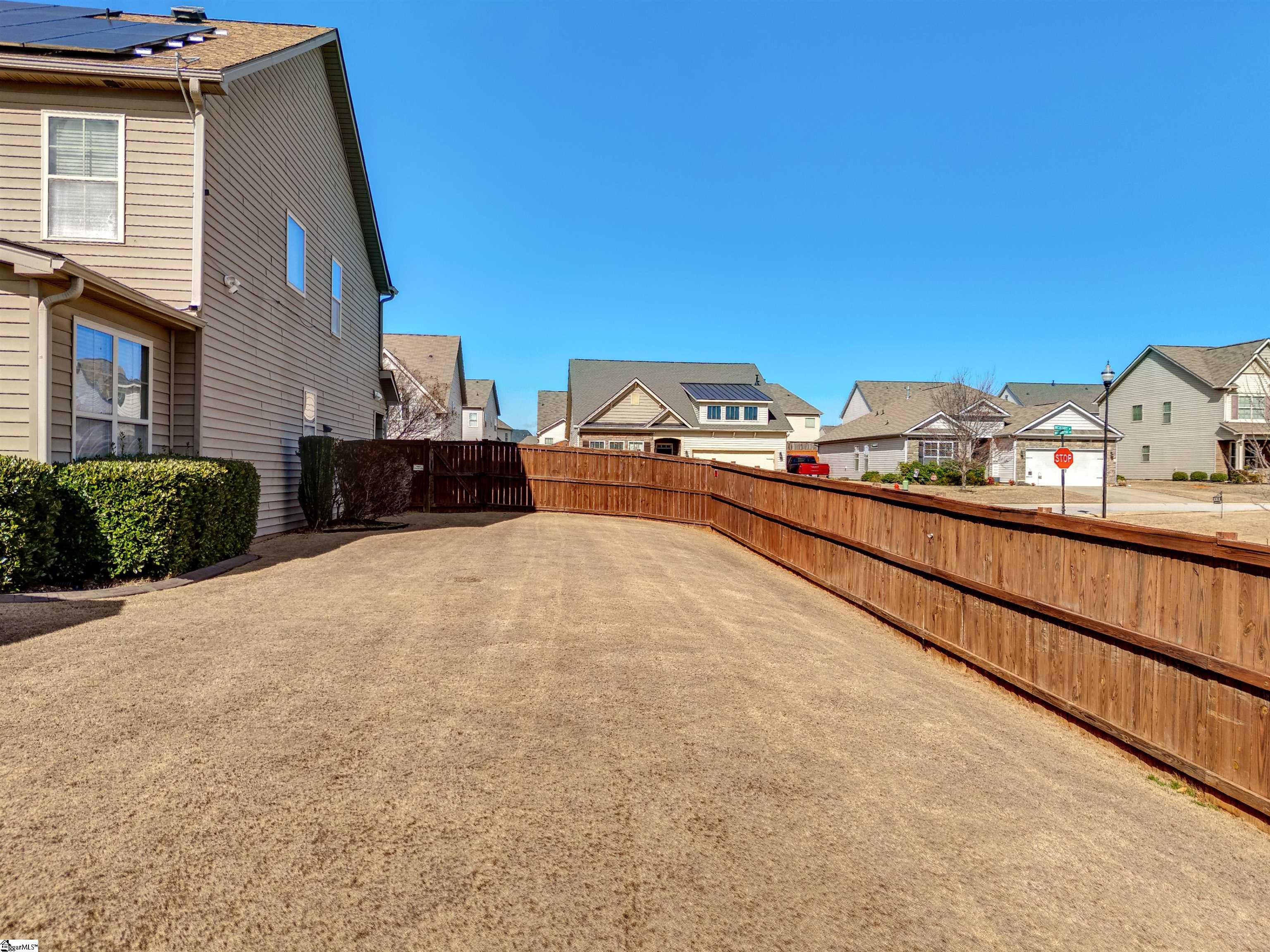 450 Bucklebury Road Property Photo 44