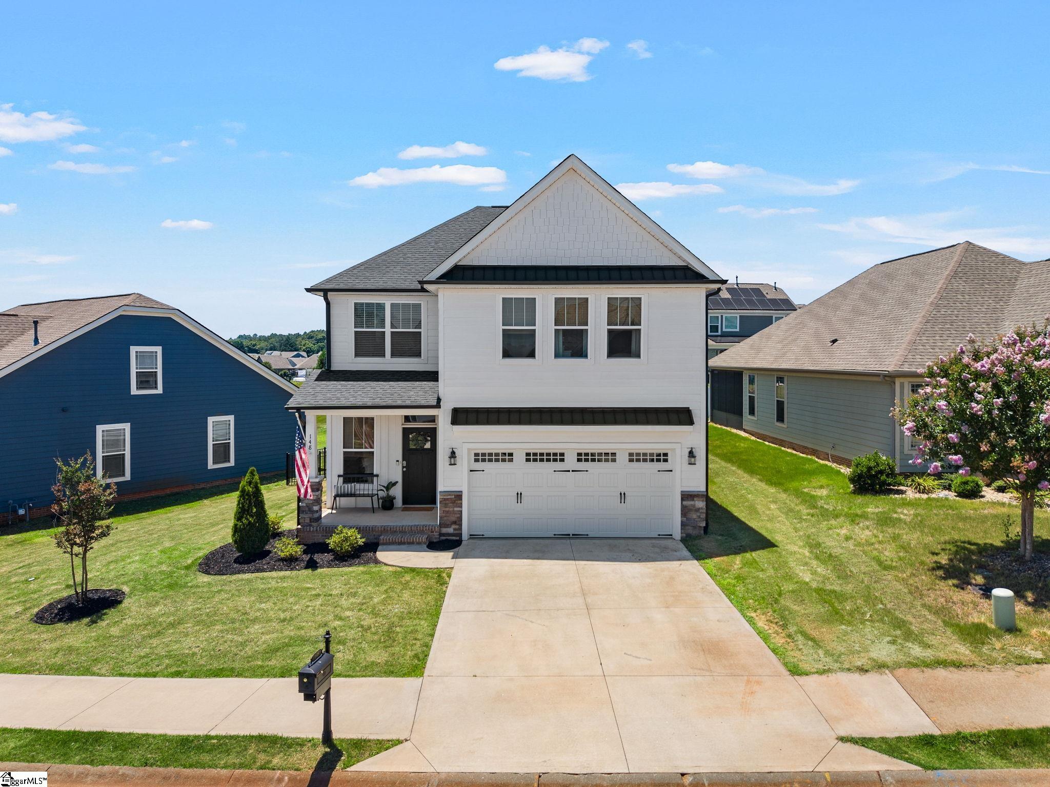 148 Bur Oak Drive Property Photo 3