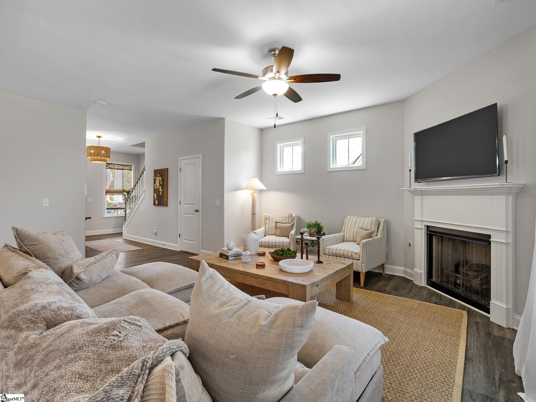 148 Bur Oak Drive Property Photo 10