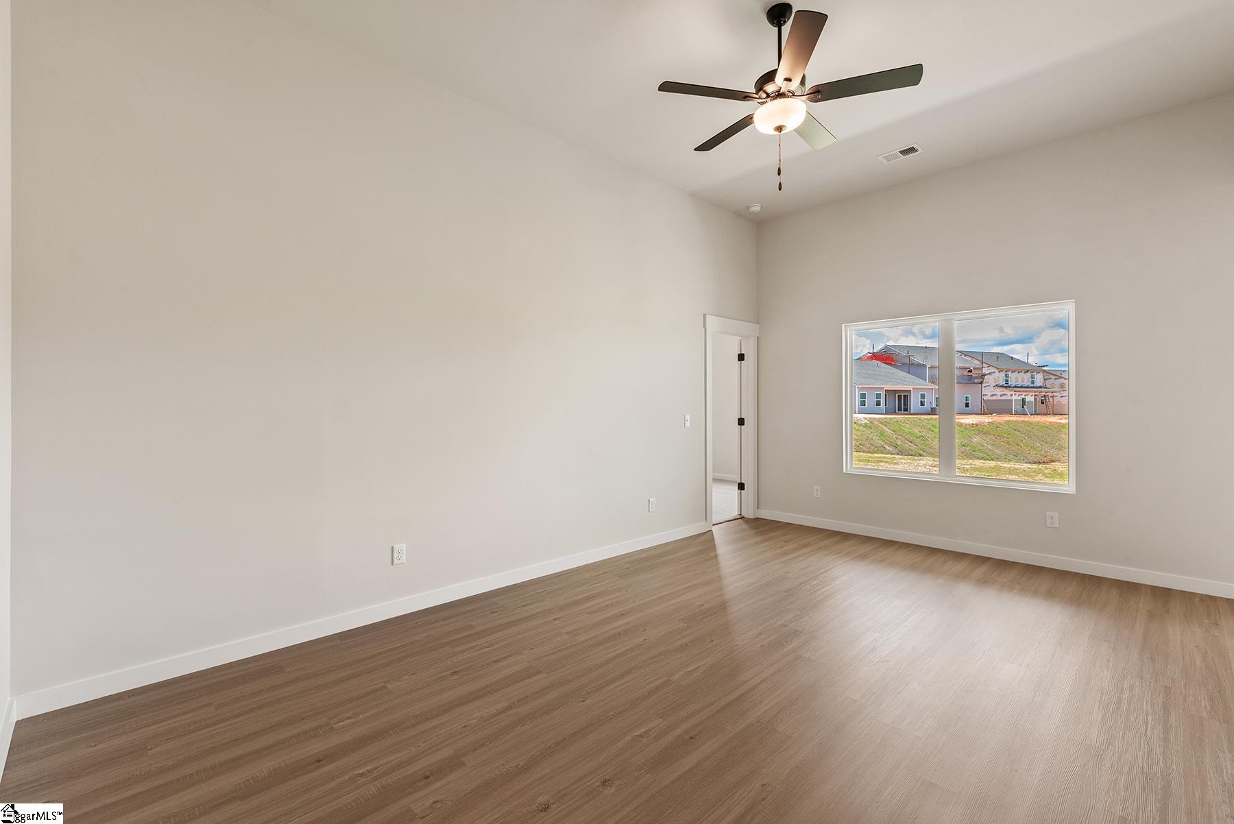 1332 Pitch Pine Place Property Photo 3