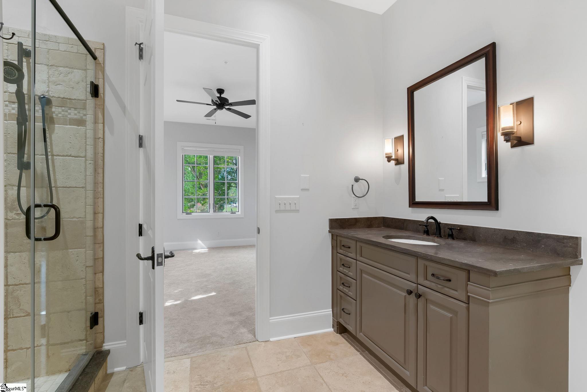 600 Village Square Drive Property Photo 14